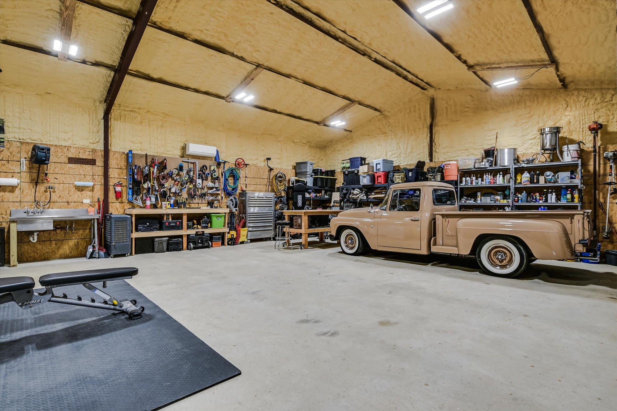 224 Foust Dr, Liberty Hill, TX 78642