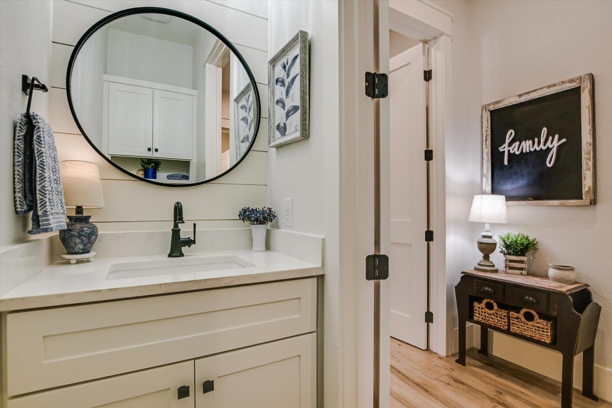 224 Foust Dr, Liberty Hill, TX 78642