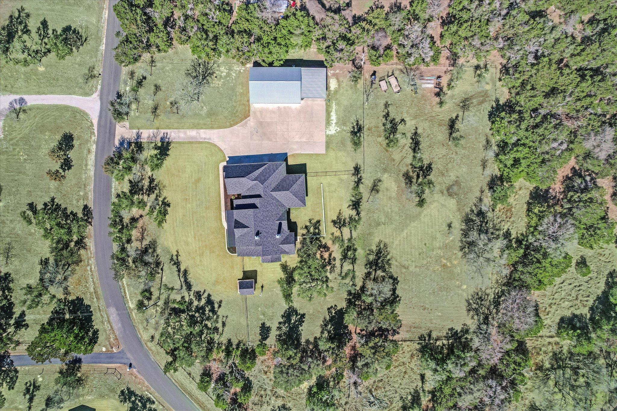 224 Foust Dr, Liberty Hill, TX 78642