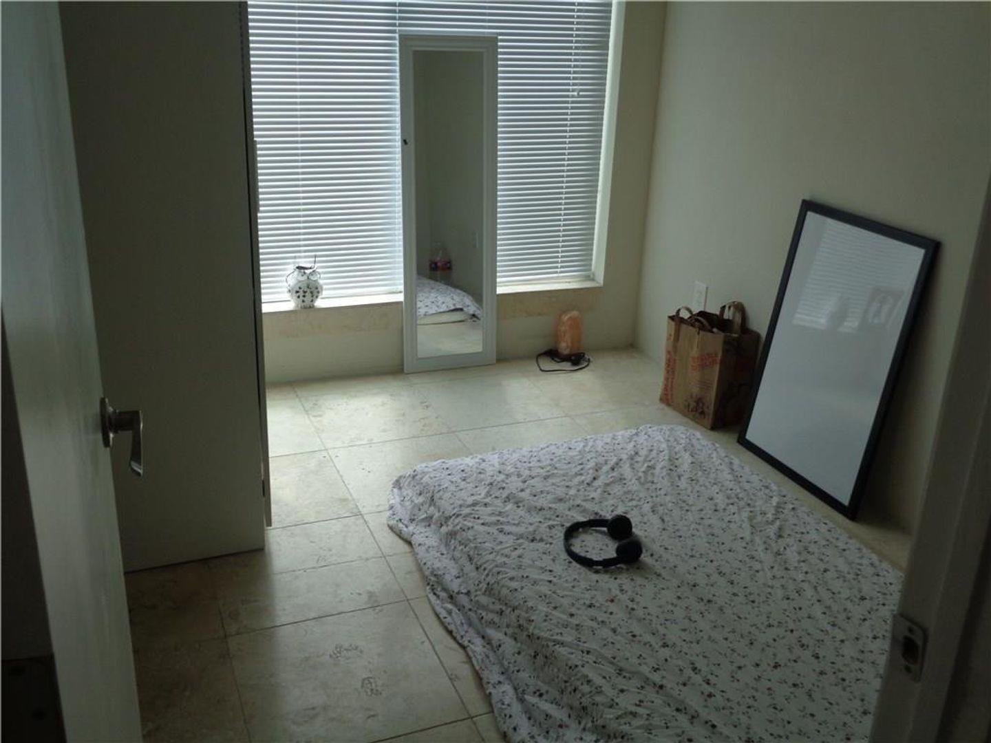 210 E 32nd St # E, Austin, TX 78705