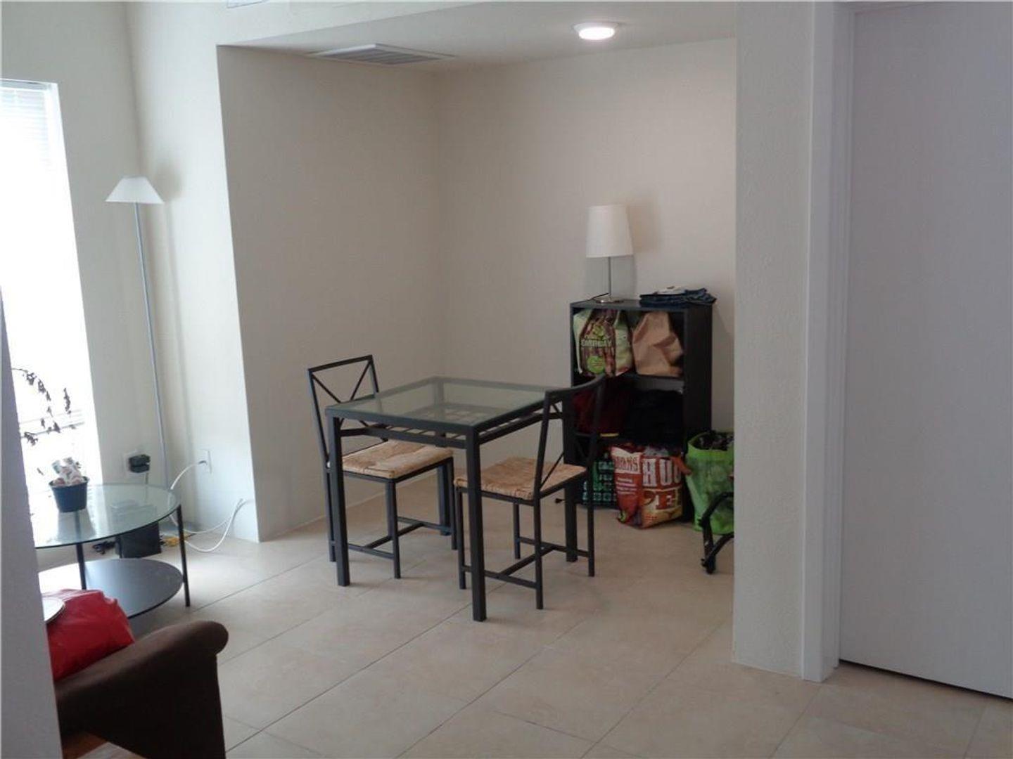 210 E 32nd St # E, Austin, TX 78705