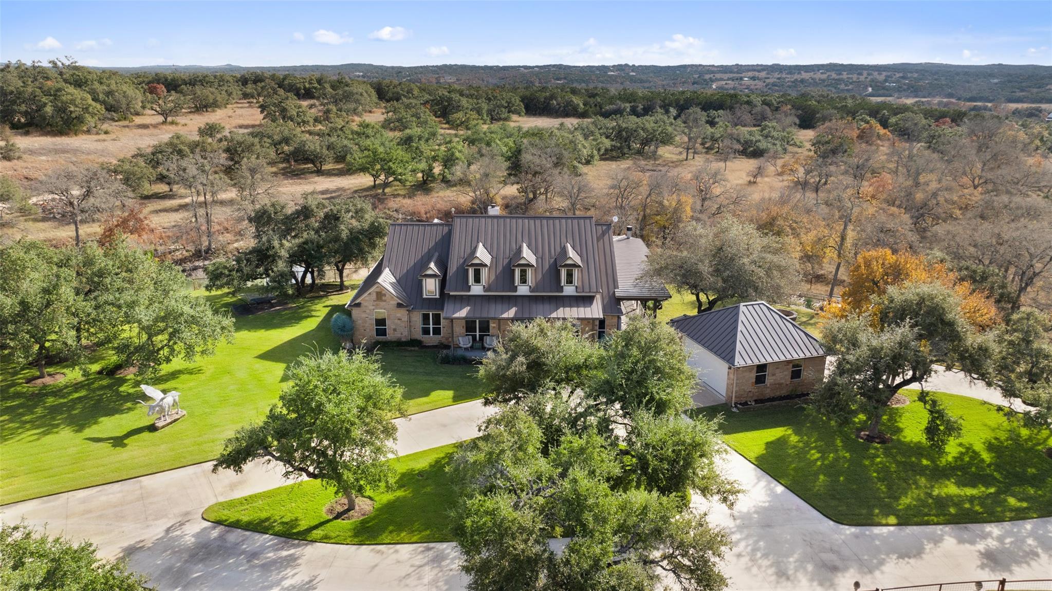 751 Prochnow Rd, Dripping Springs, TX 78620