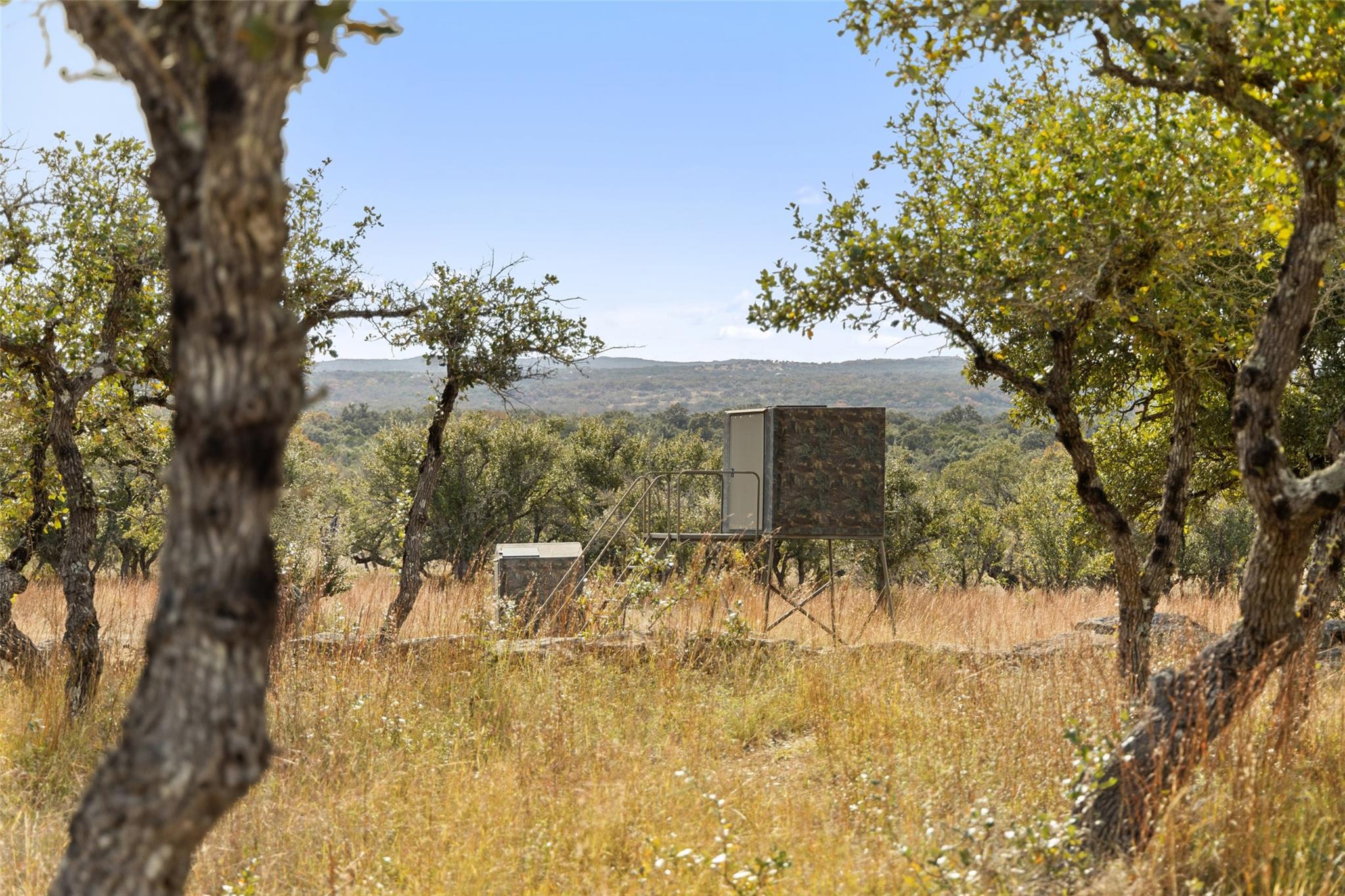 751 Prochnow Rd, Dripping Springs, TX 78620