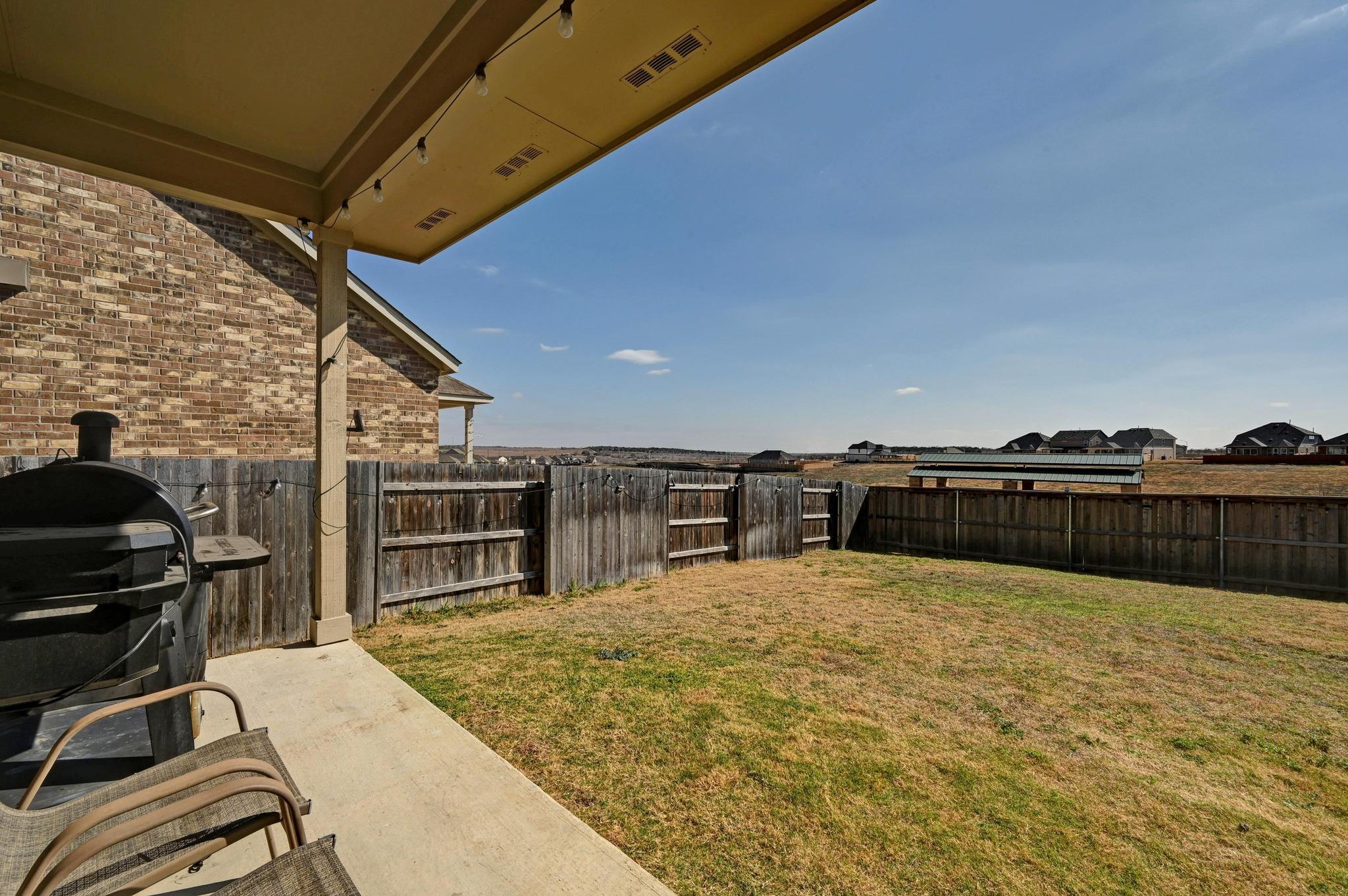 116 Small Seed Dr, Buda, TX 78610