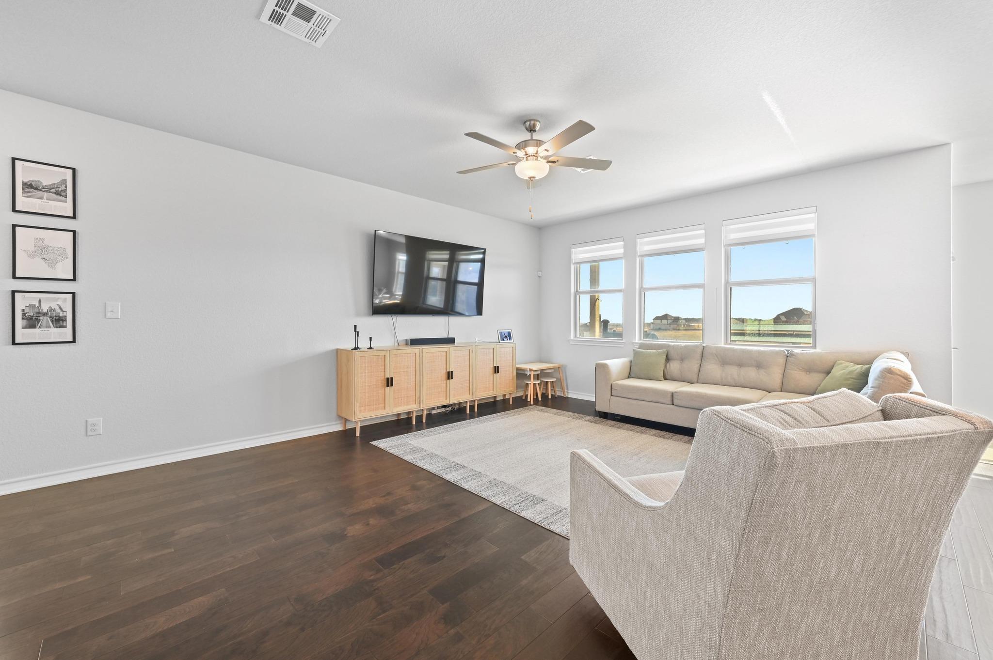 116 Small Seed Dr, Buda, TX 78610