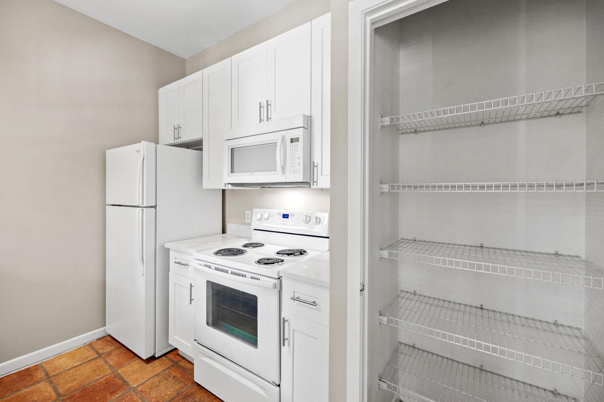 712 Graham Pl # 203, Austin, TX 78705