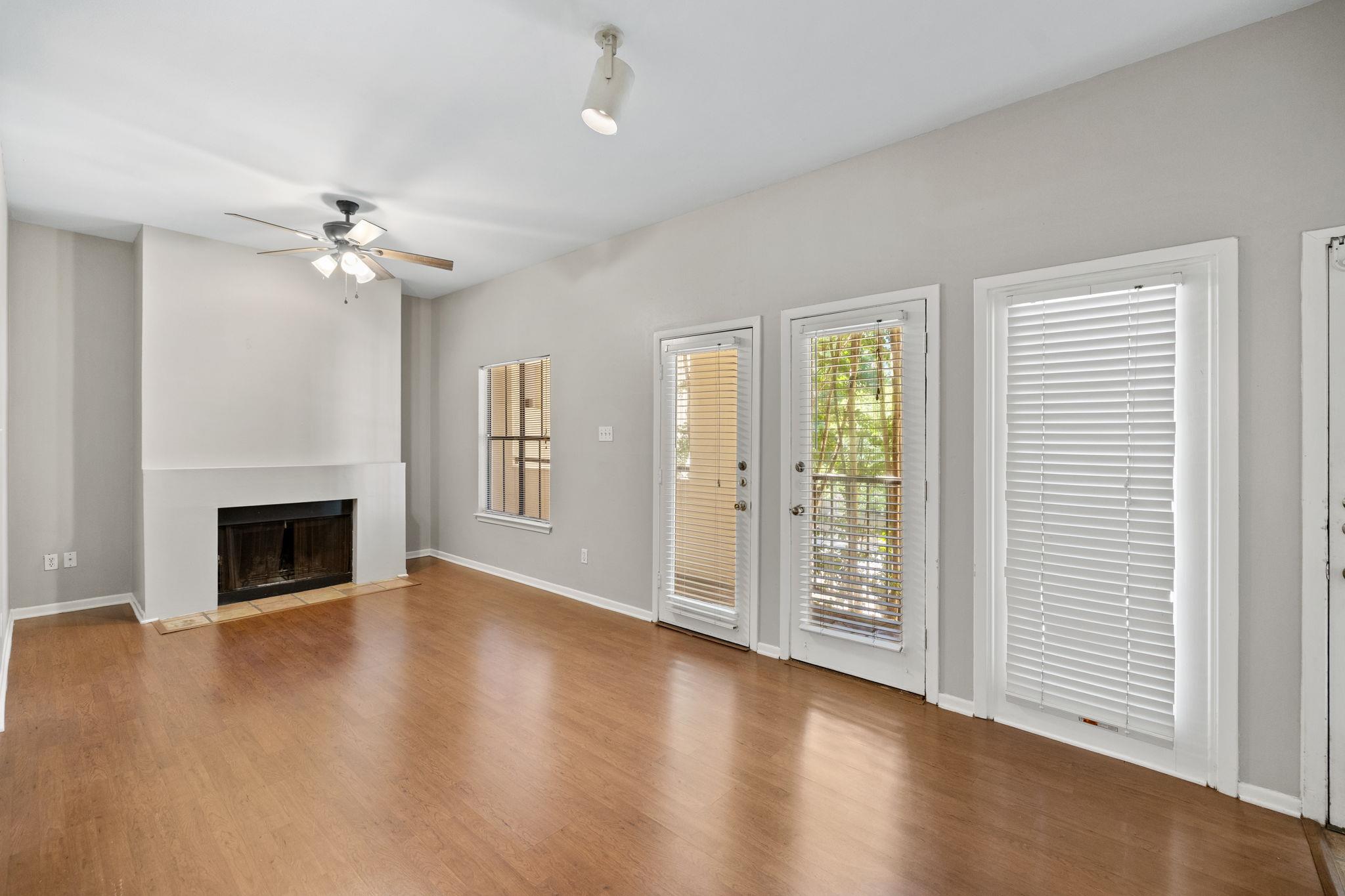 712 Graham Pl # 203, Austin, TX 78705