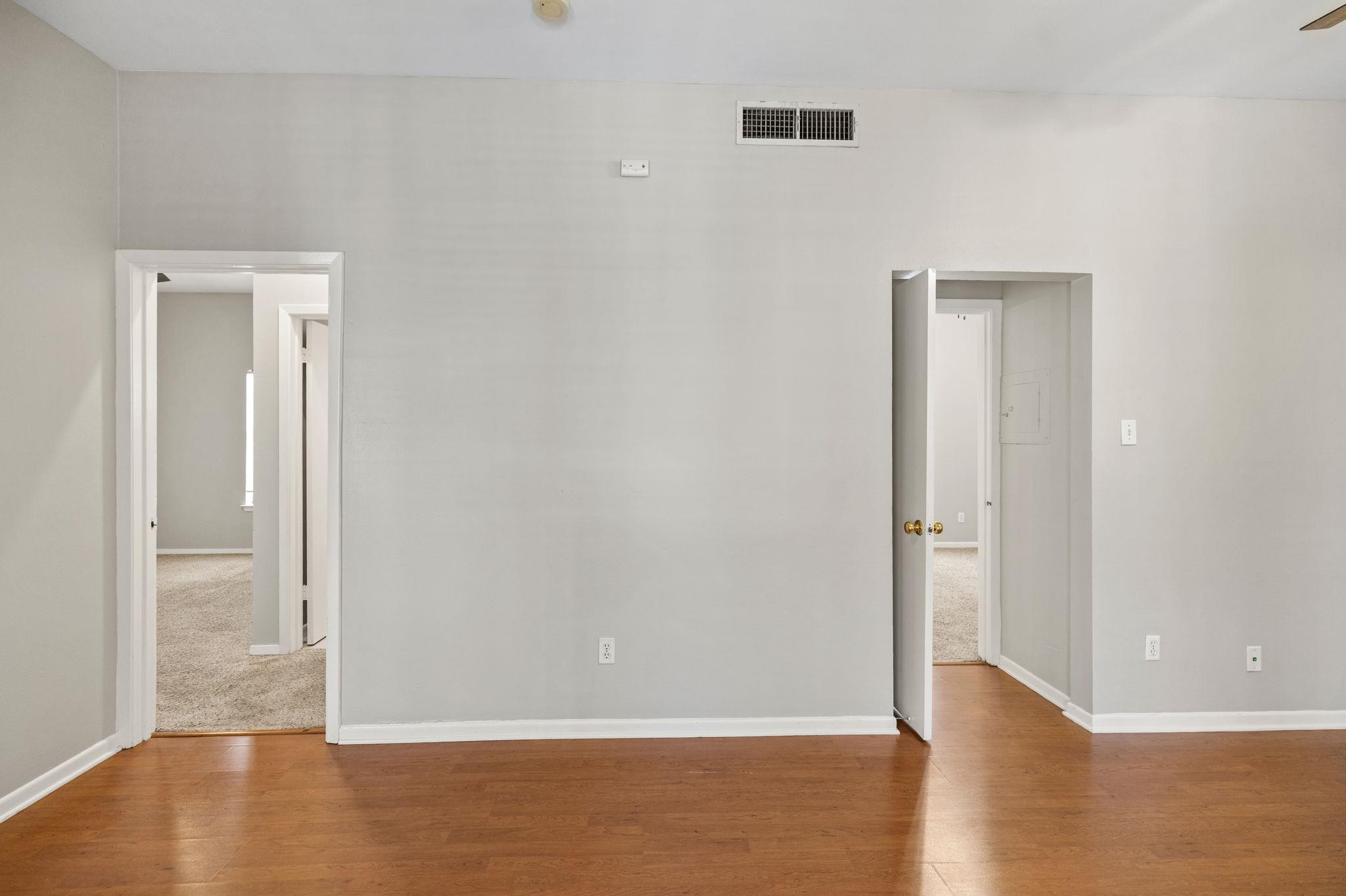 712 Graham Pl # 203, Austin, TX 78705