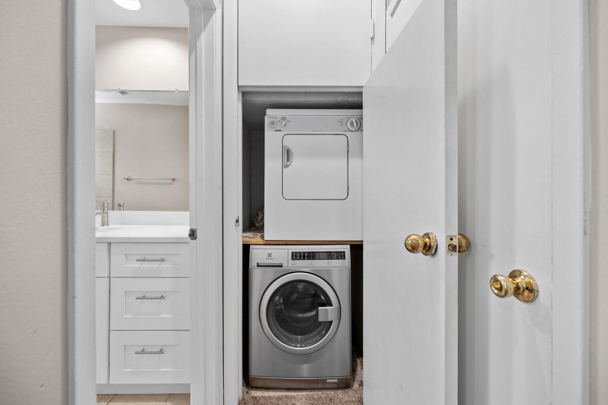 712 Graham Pl # 203, Austin, TX 78705