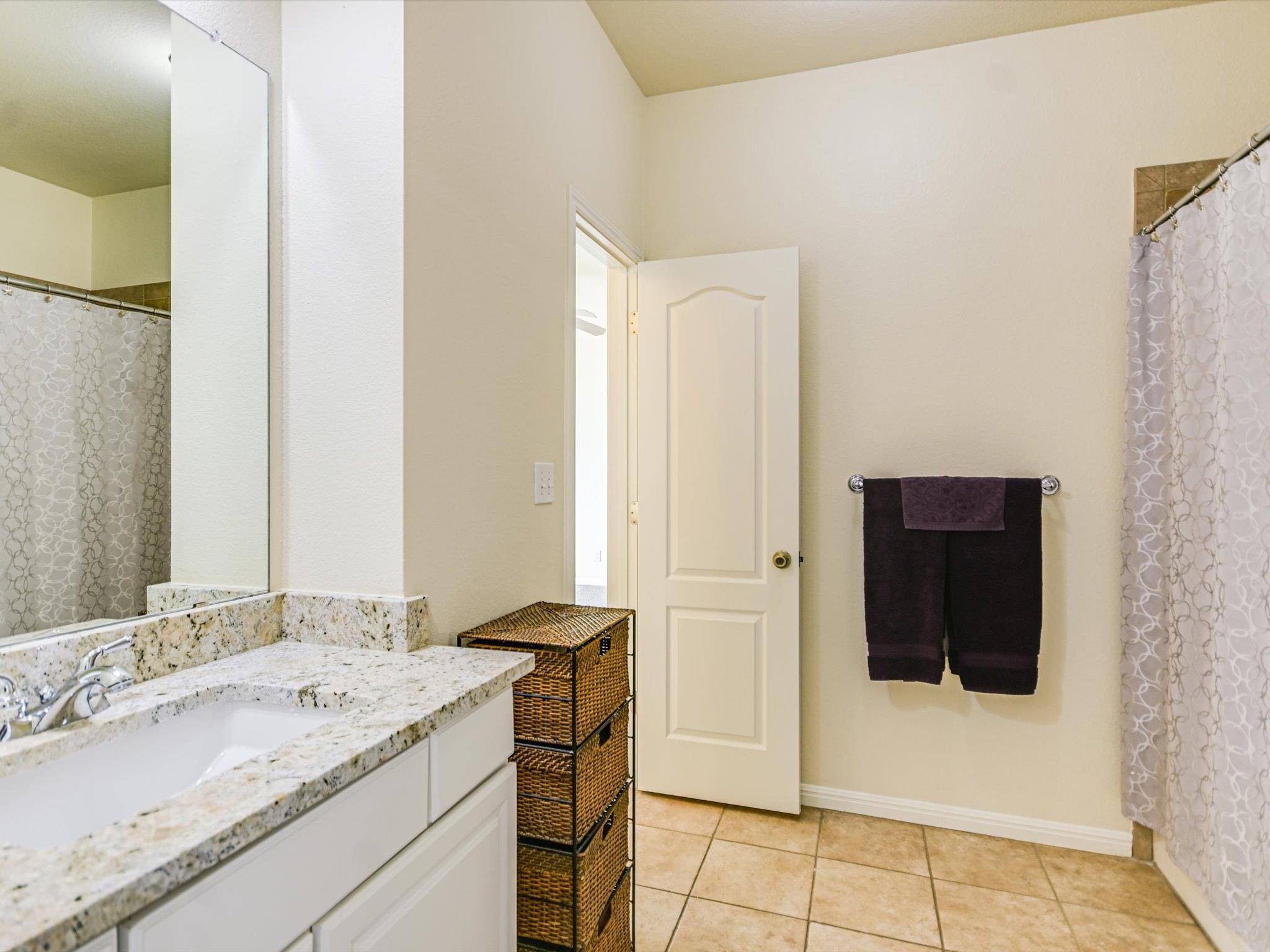 10111 Baxter Ln, Austin, TX 78736