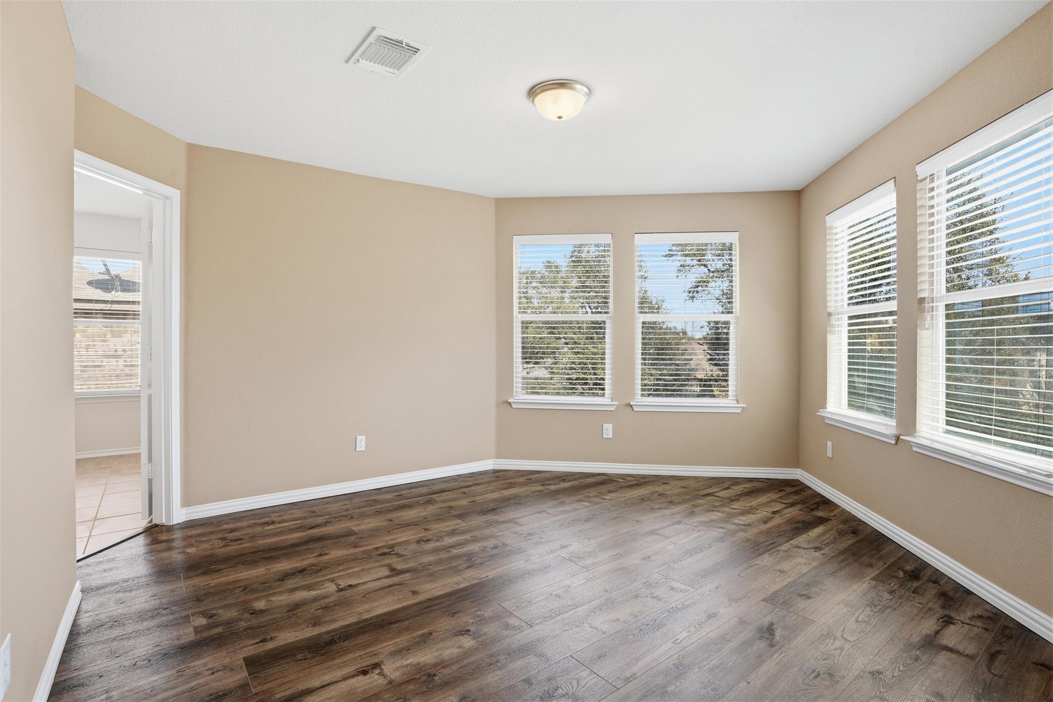 1720 Bovina Dr, Leander, TX 78641