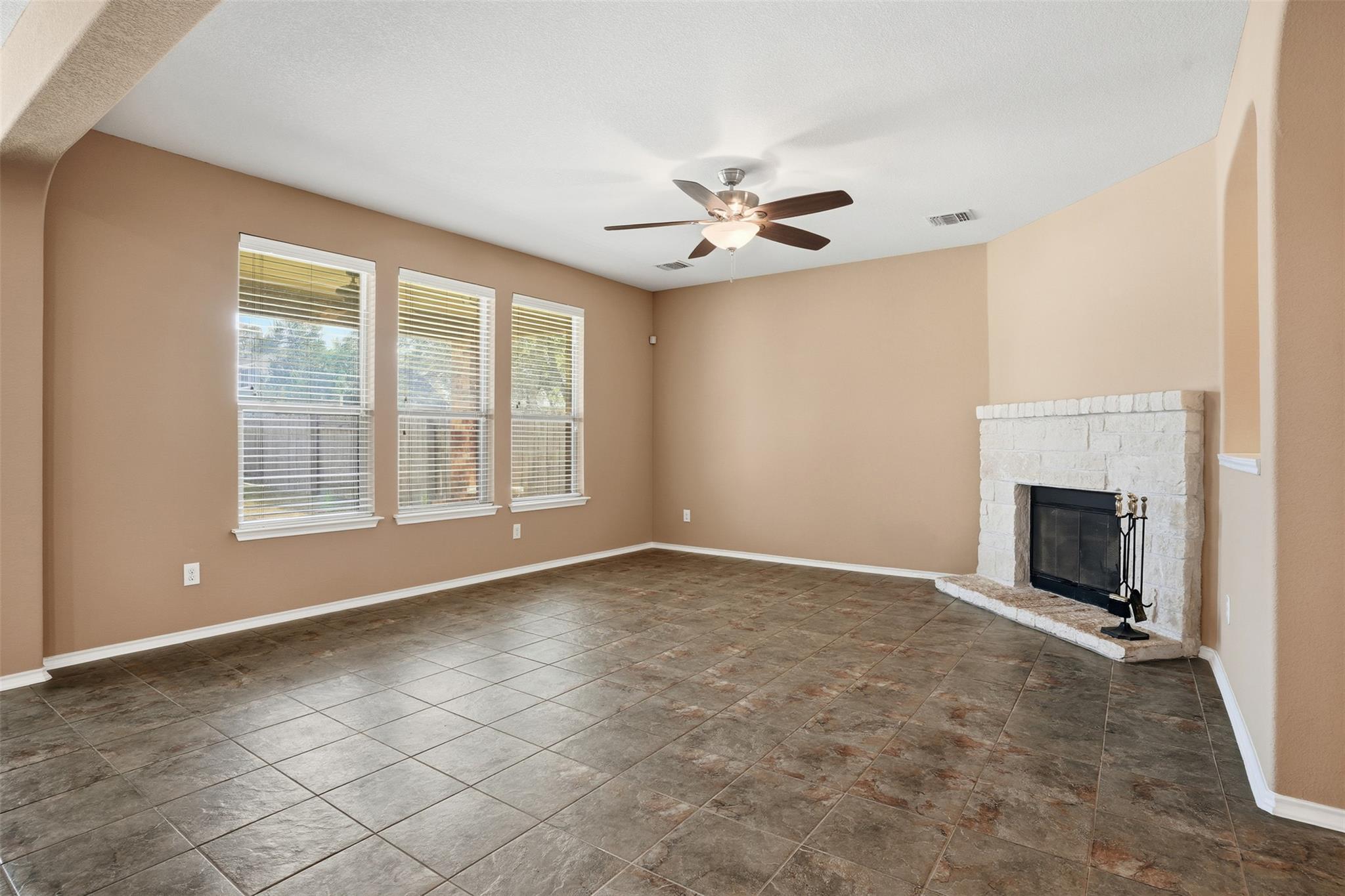 1720 Bovina Dr, Leander, TX 78641