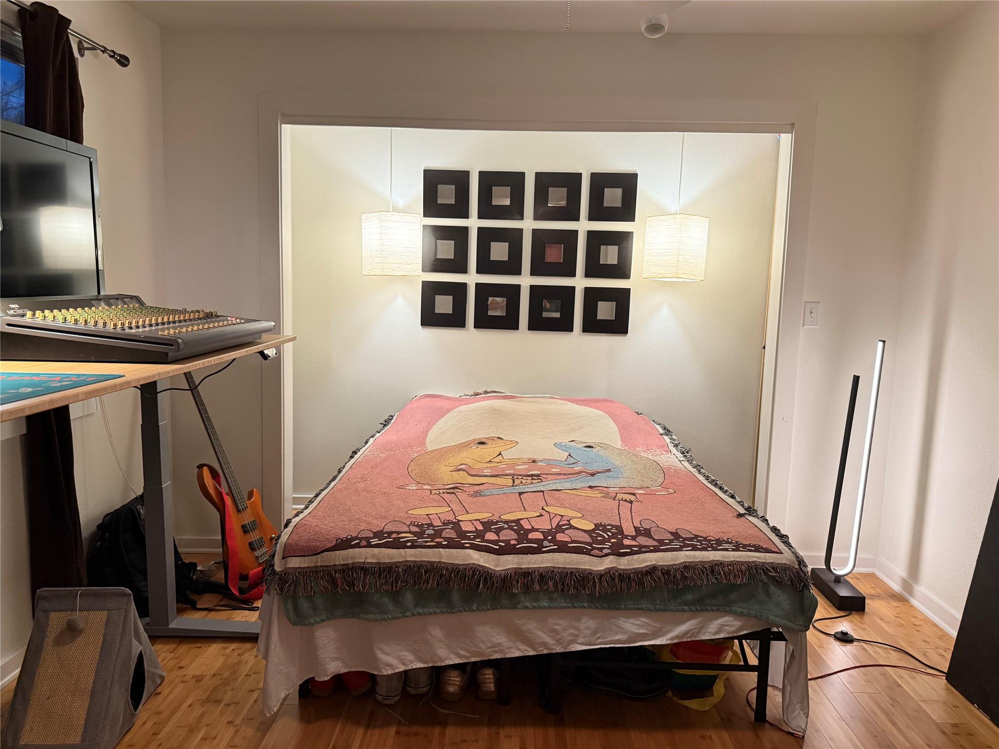 2200 Dickson Dr # 127, Austin, TX 78704