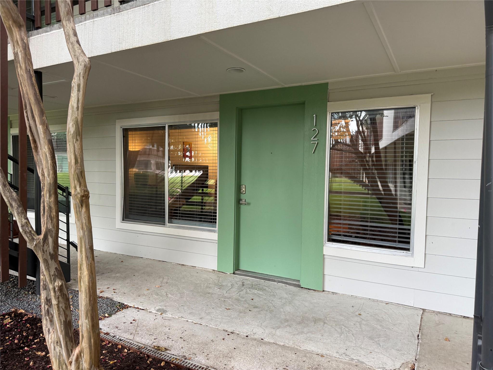 2200 Dickson Dr # 127, Austin, TX 78704