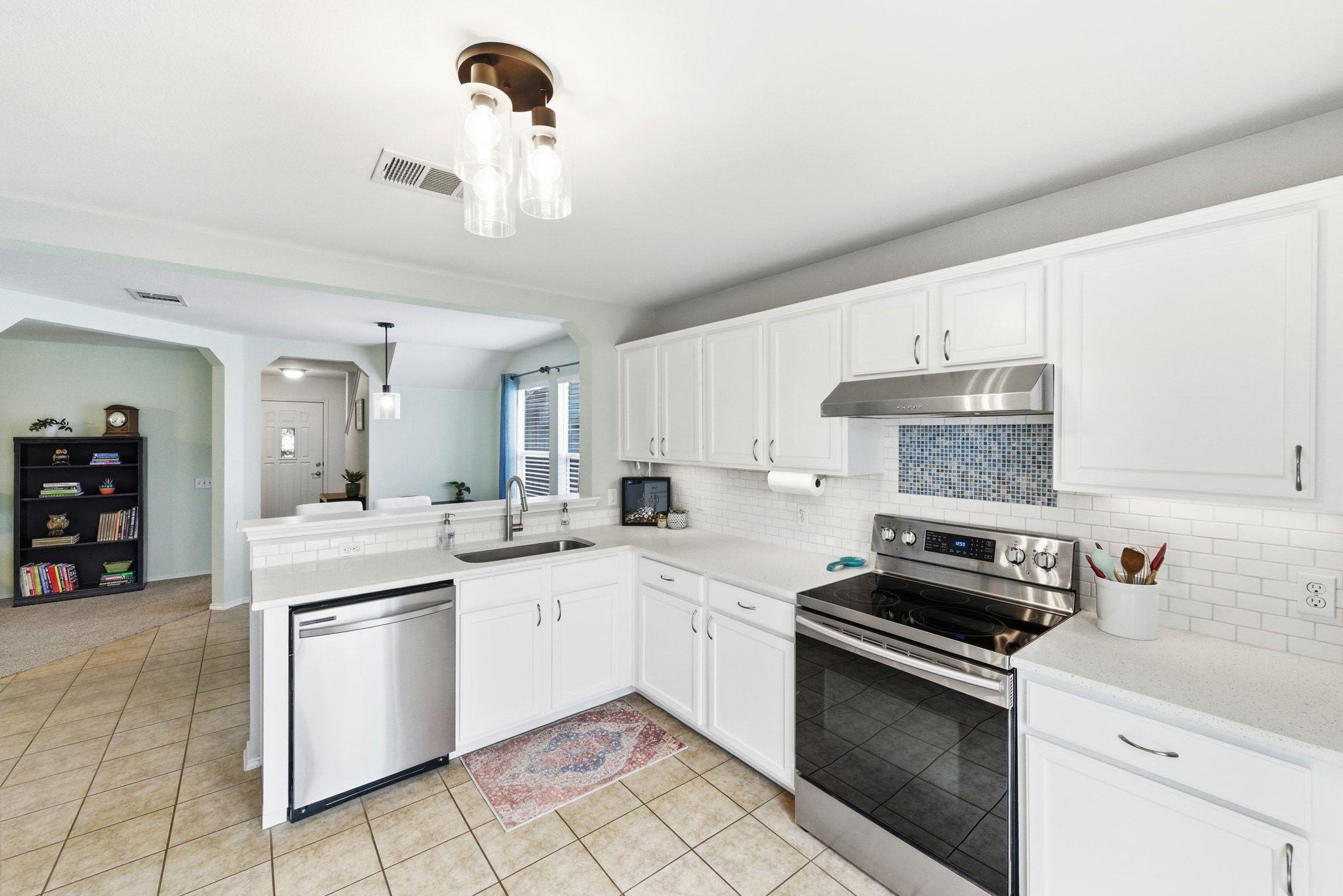 6005 Elfen Way, Austin, TX 78724