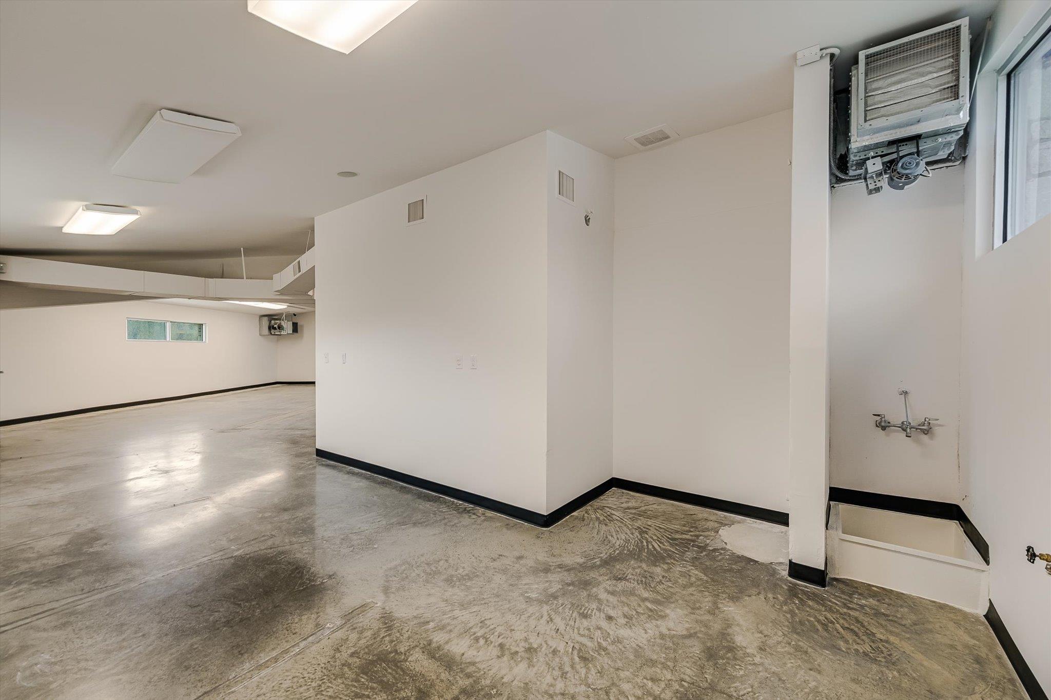 15314 W State Highway 71, Bee Cave, TX 78738