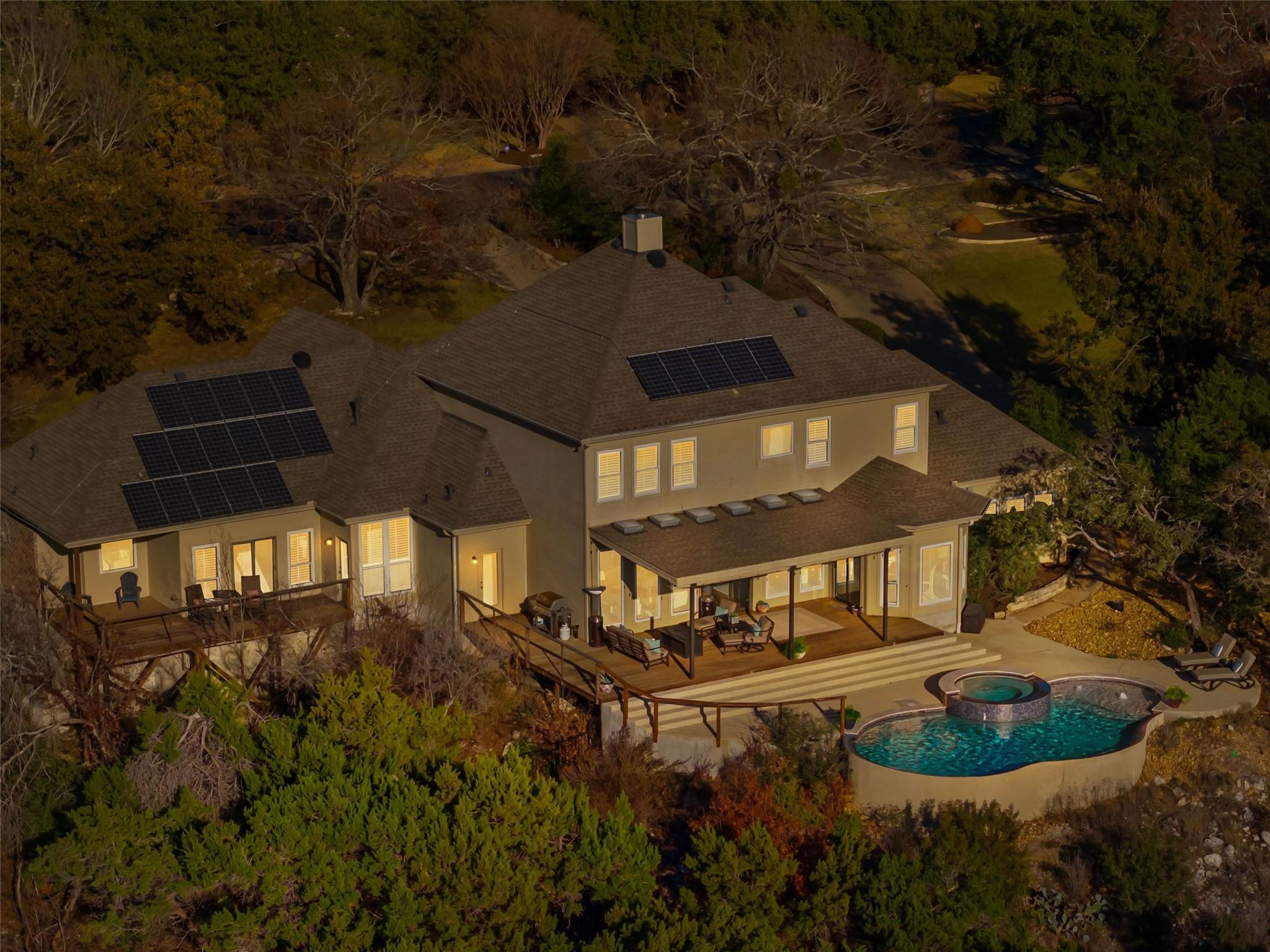 9009 Bell Mountain Dr, Austin, TX 78730