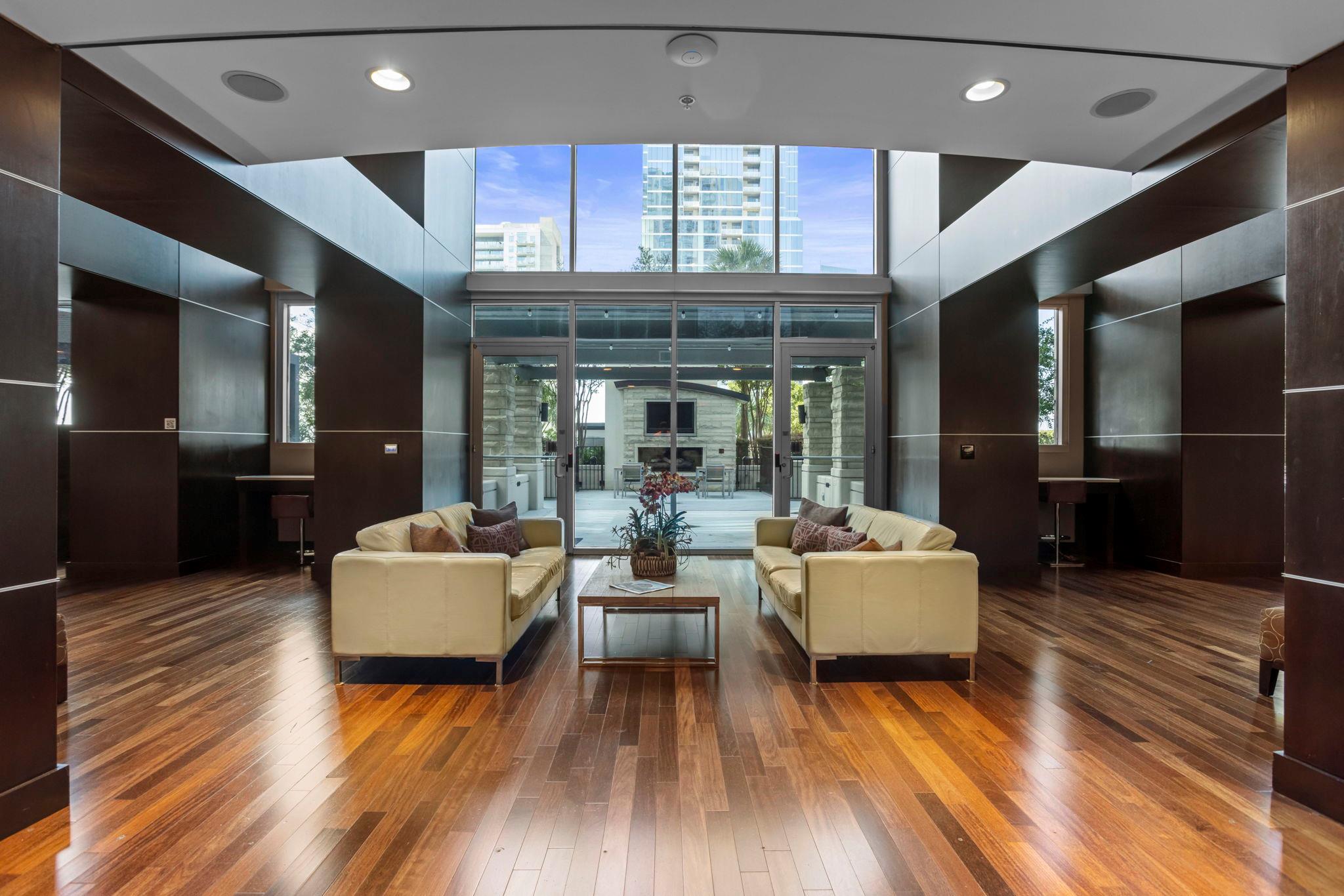 360 Nueces St # 2703, Austin, TX 78701