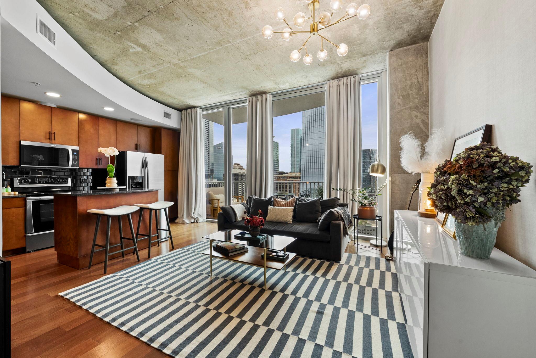 360 Nueces St # 2703, Austin, TX 78701