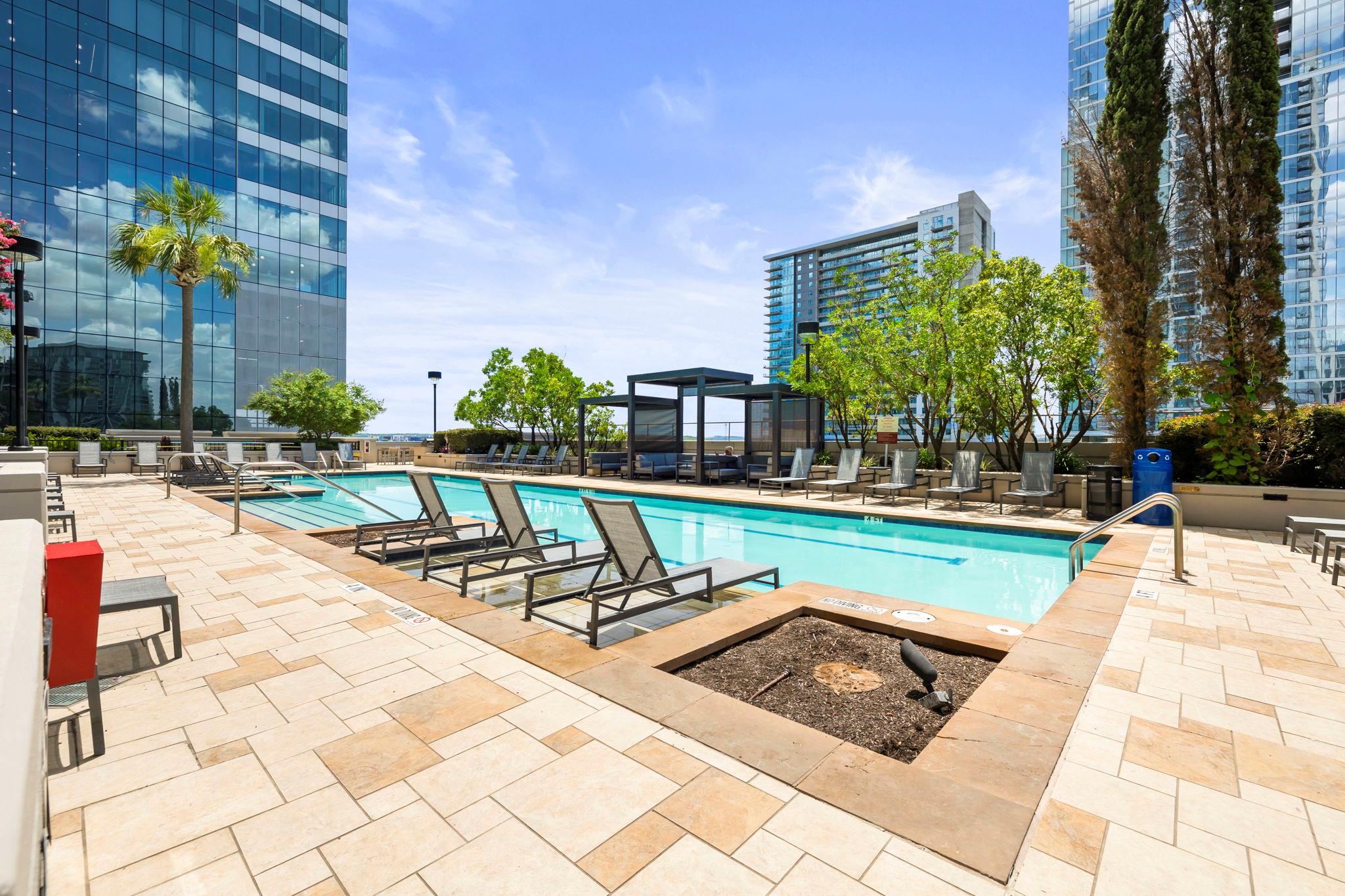 360 Nueces St # 2703, Austin, TX 78701