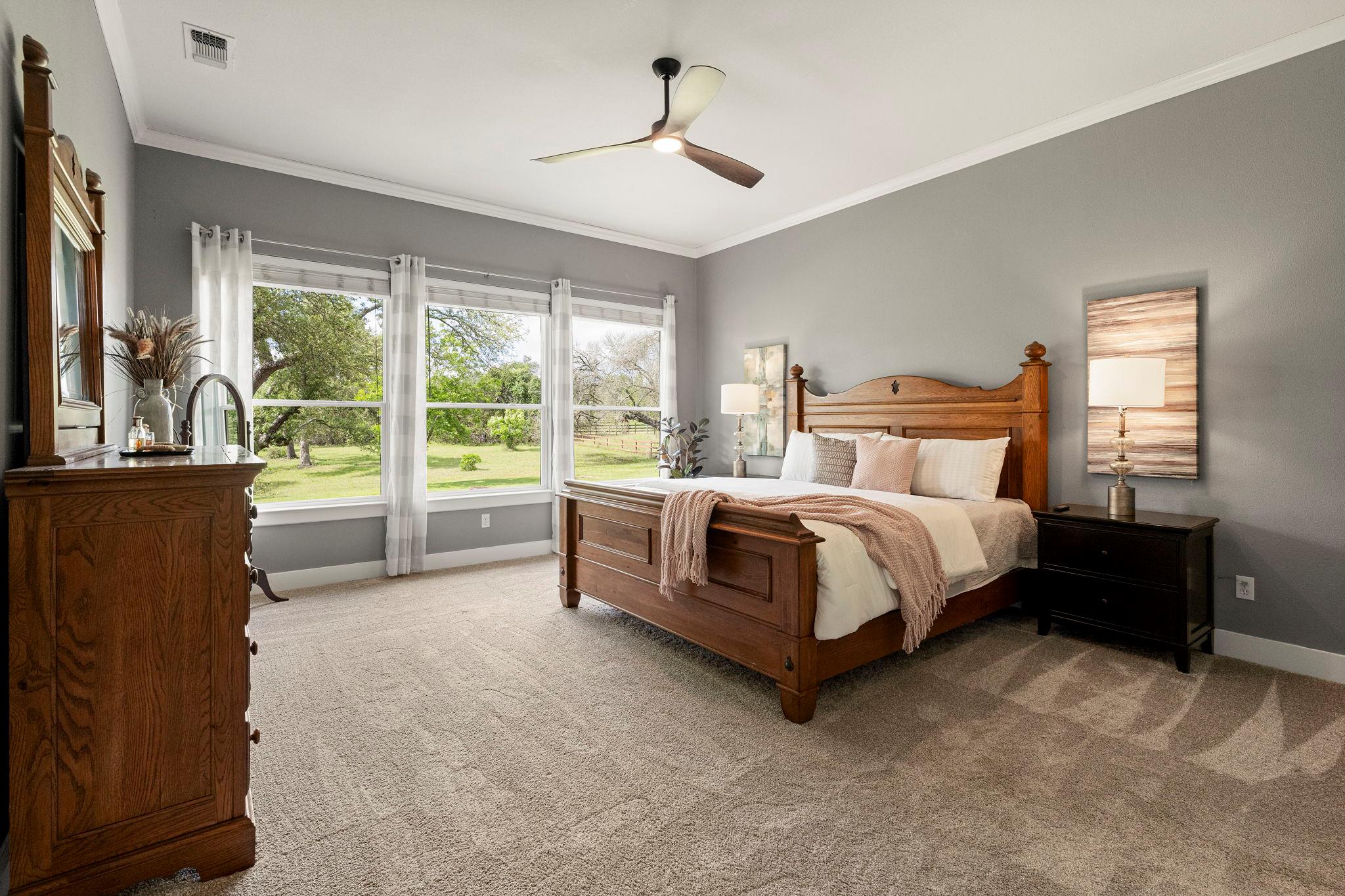 103 Horseshoe Dr, Dripping Springs, TX 78620