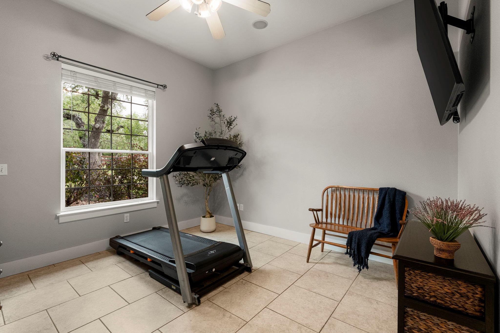 103 Horseshoe Dr, Dripping Springs, TX 78620