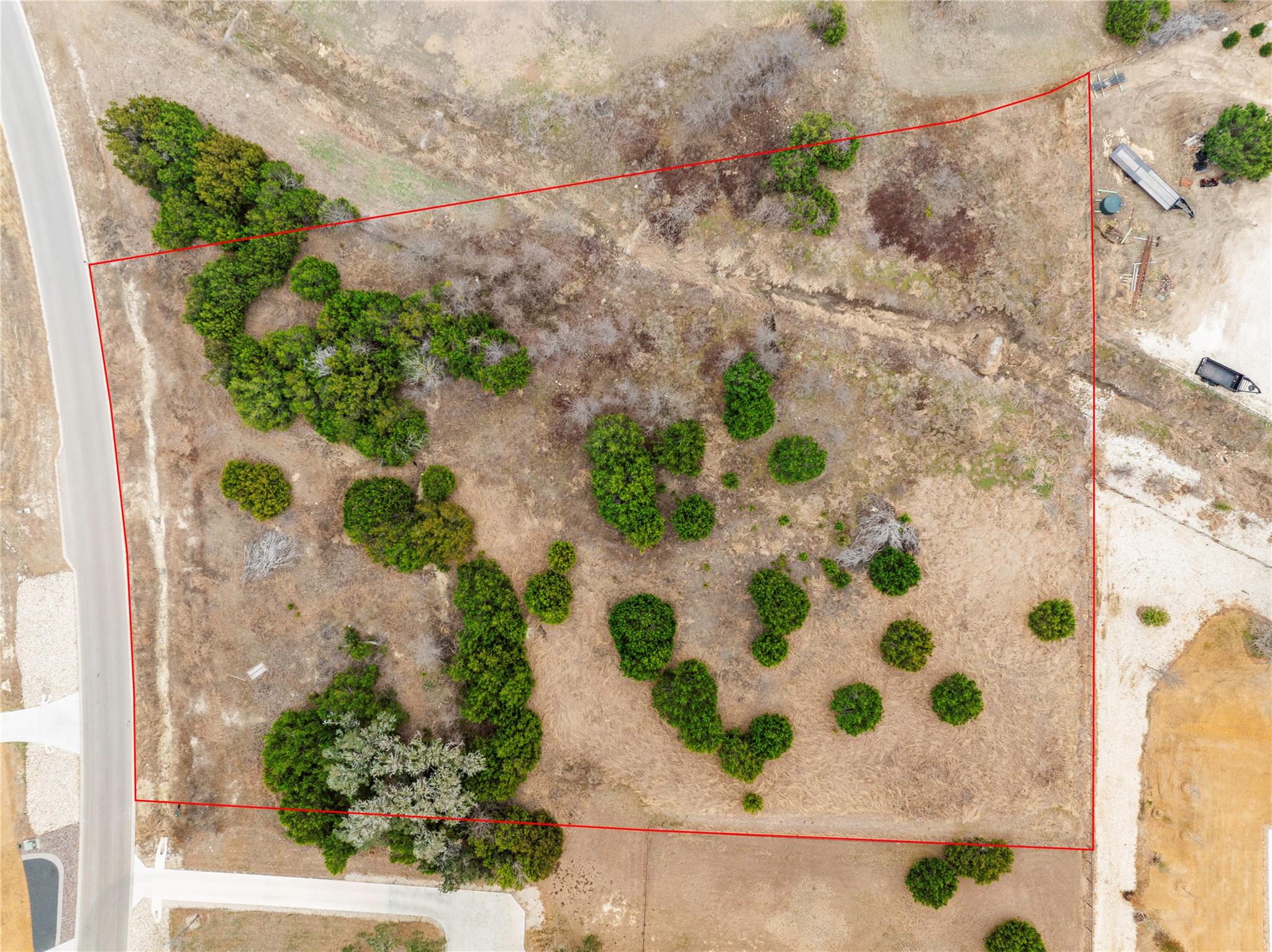 220 Lantana Bud Trl, Liberty Hill, TX 78642