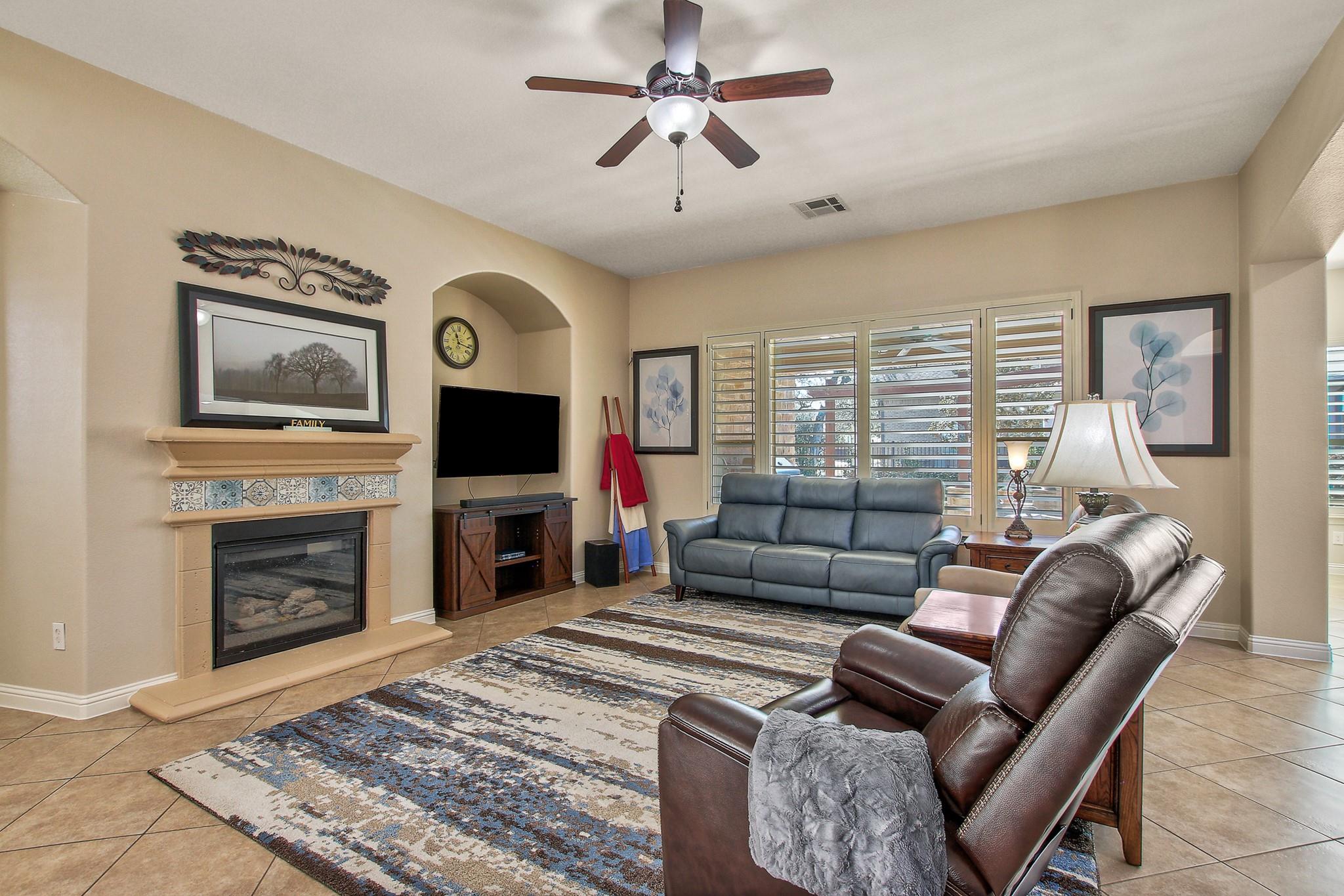 1841 Harvest Dance Dr, Leander, TX 78641