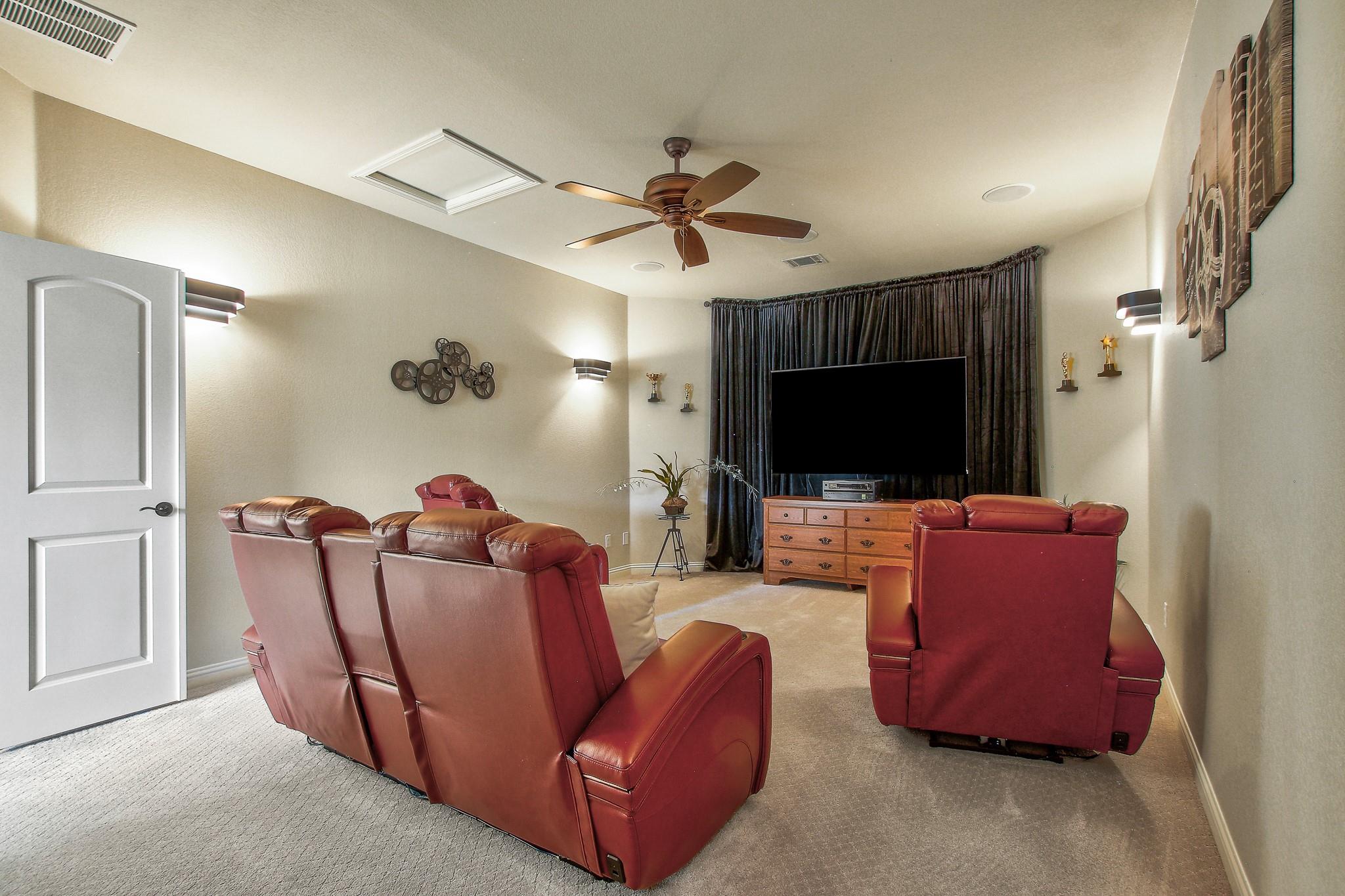 1841 Harvest Dance Dr, Leander, TX 78641