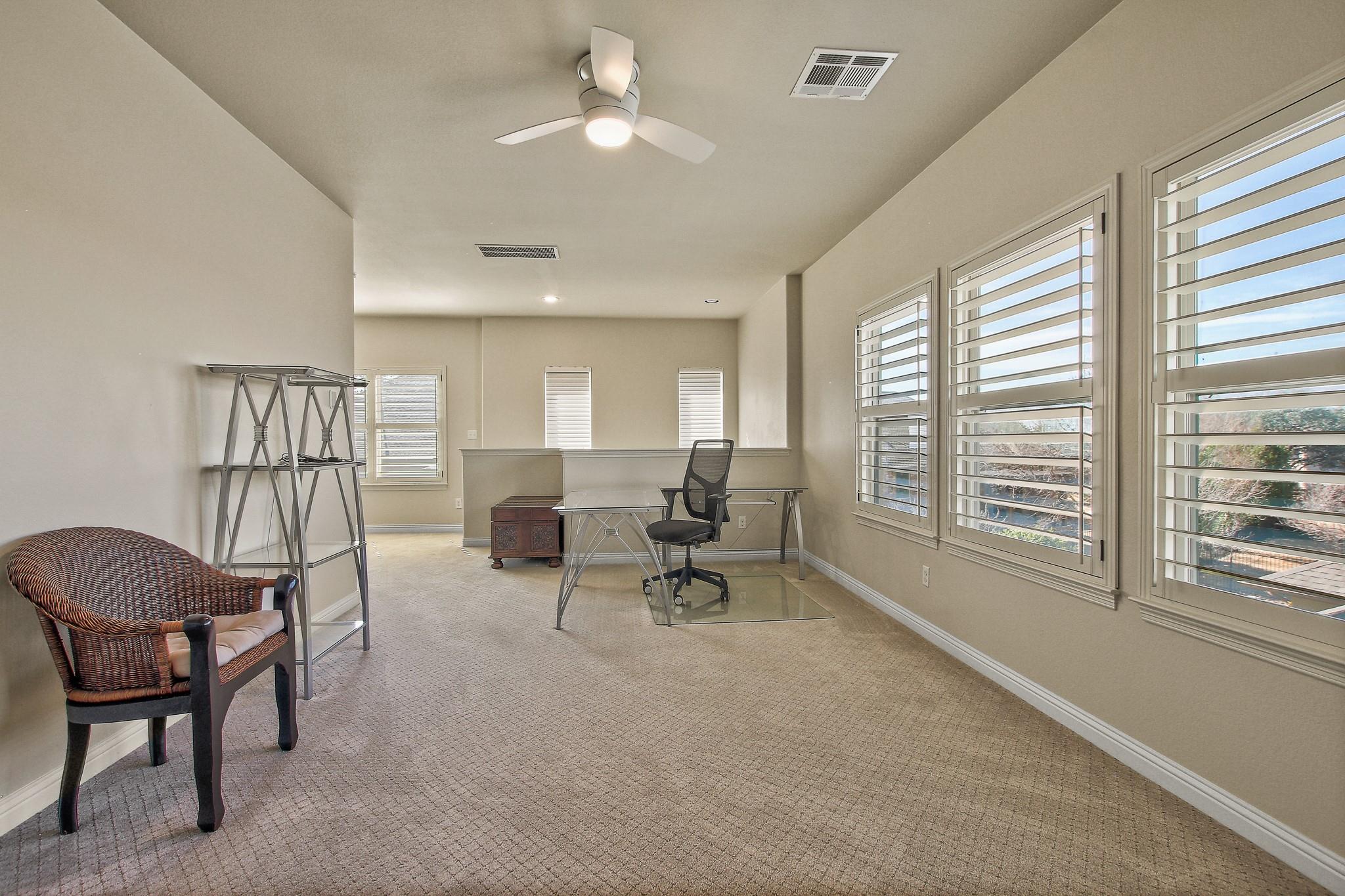 1841 Harvest Dance Dr, Leander, TX 78641