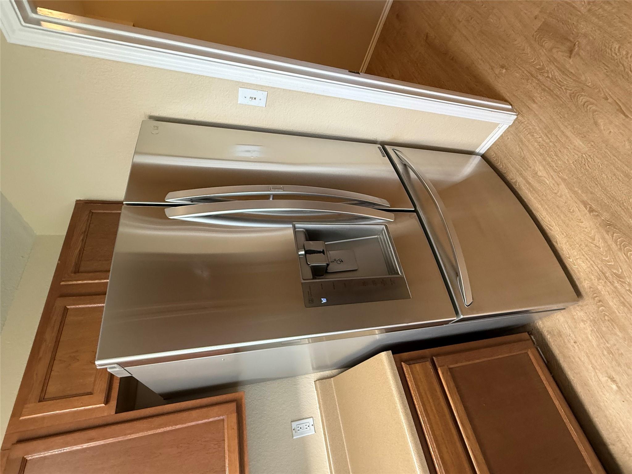 225 Hyltin St, Hutto, TX 78634