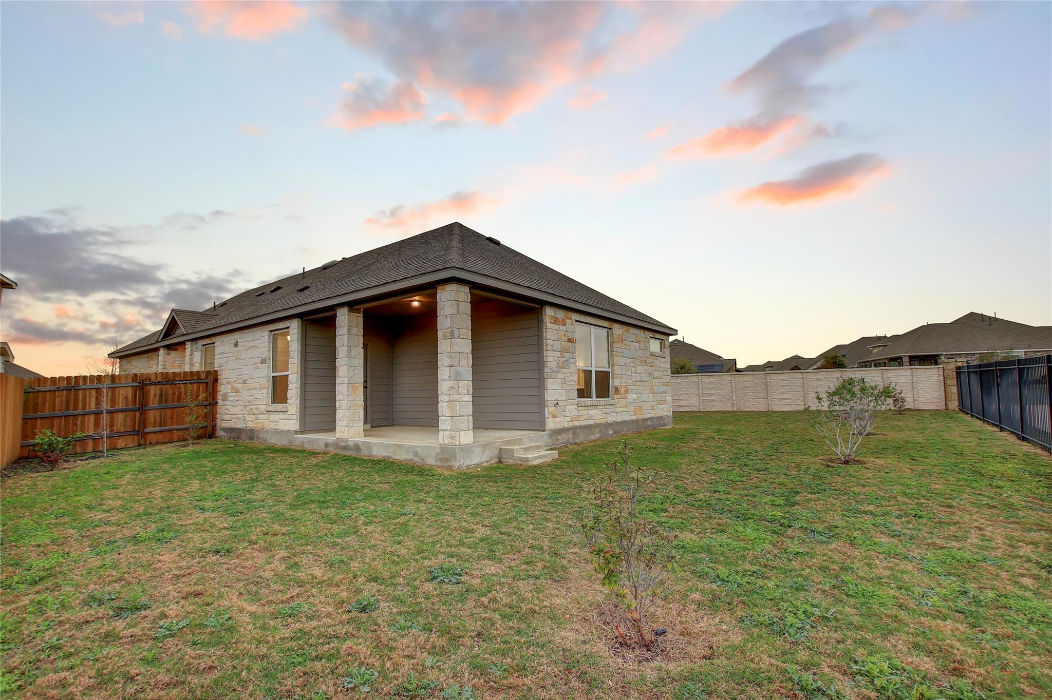 3801 Birdwatch Loop # 48, Pflugerville, TX 78660