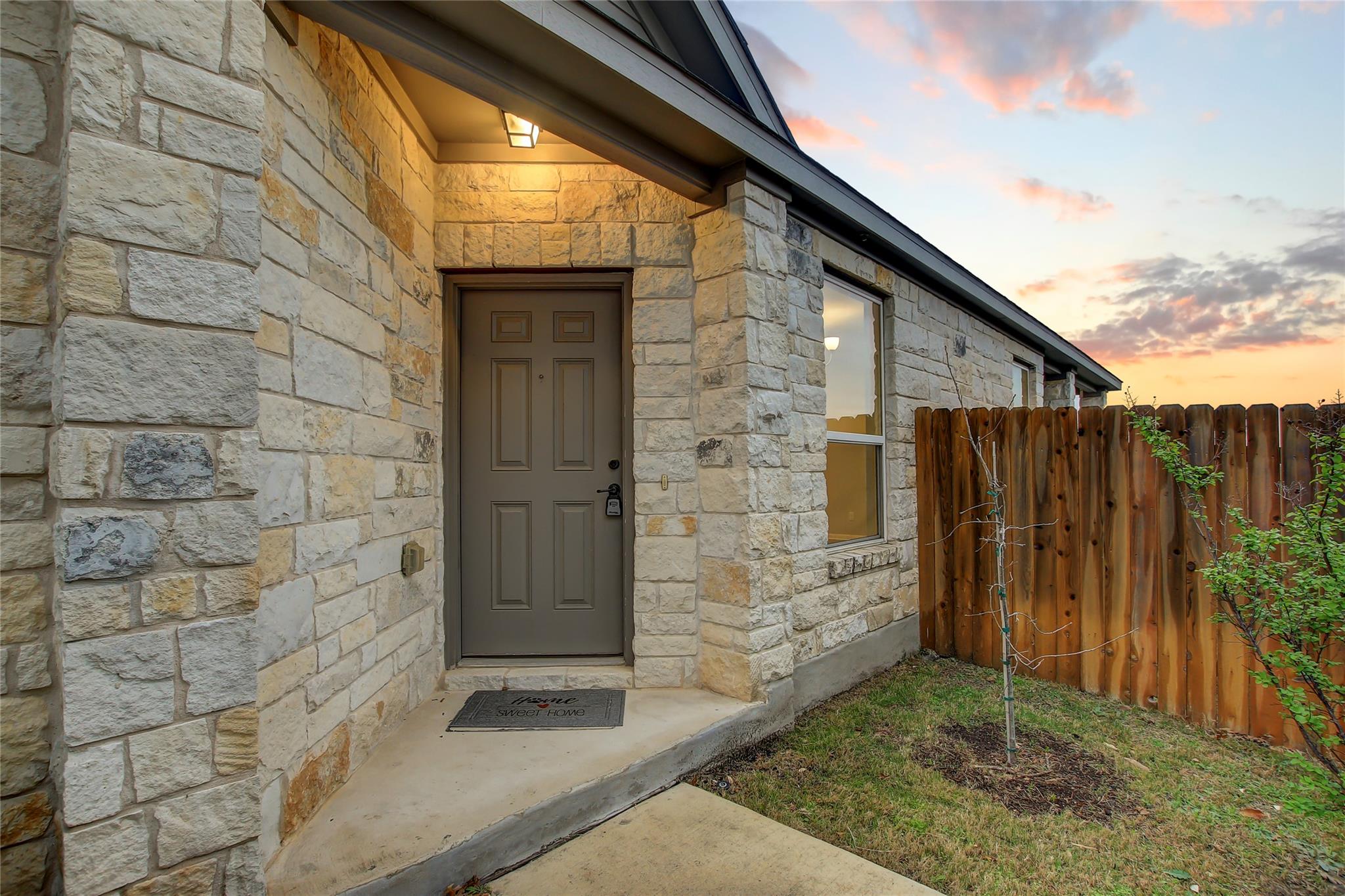 3801 Birdwatch Loop # 48, Pflugerville, TX 78660