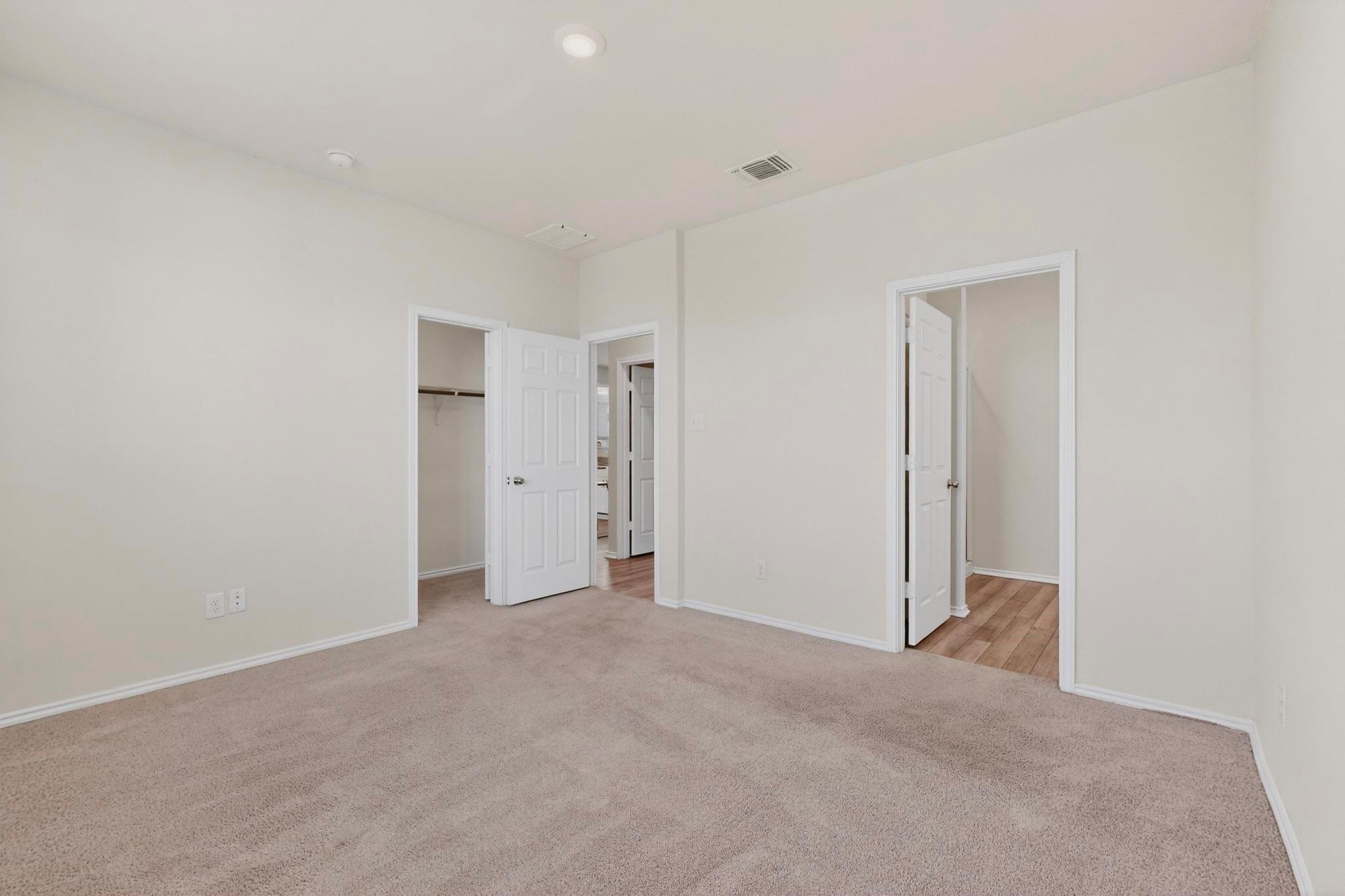 429 Stone Water Ln, Jarrell, TX 76588