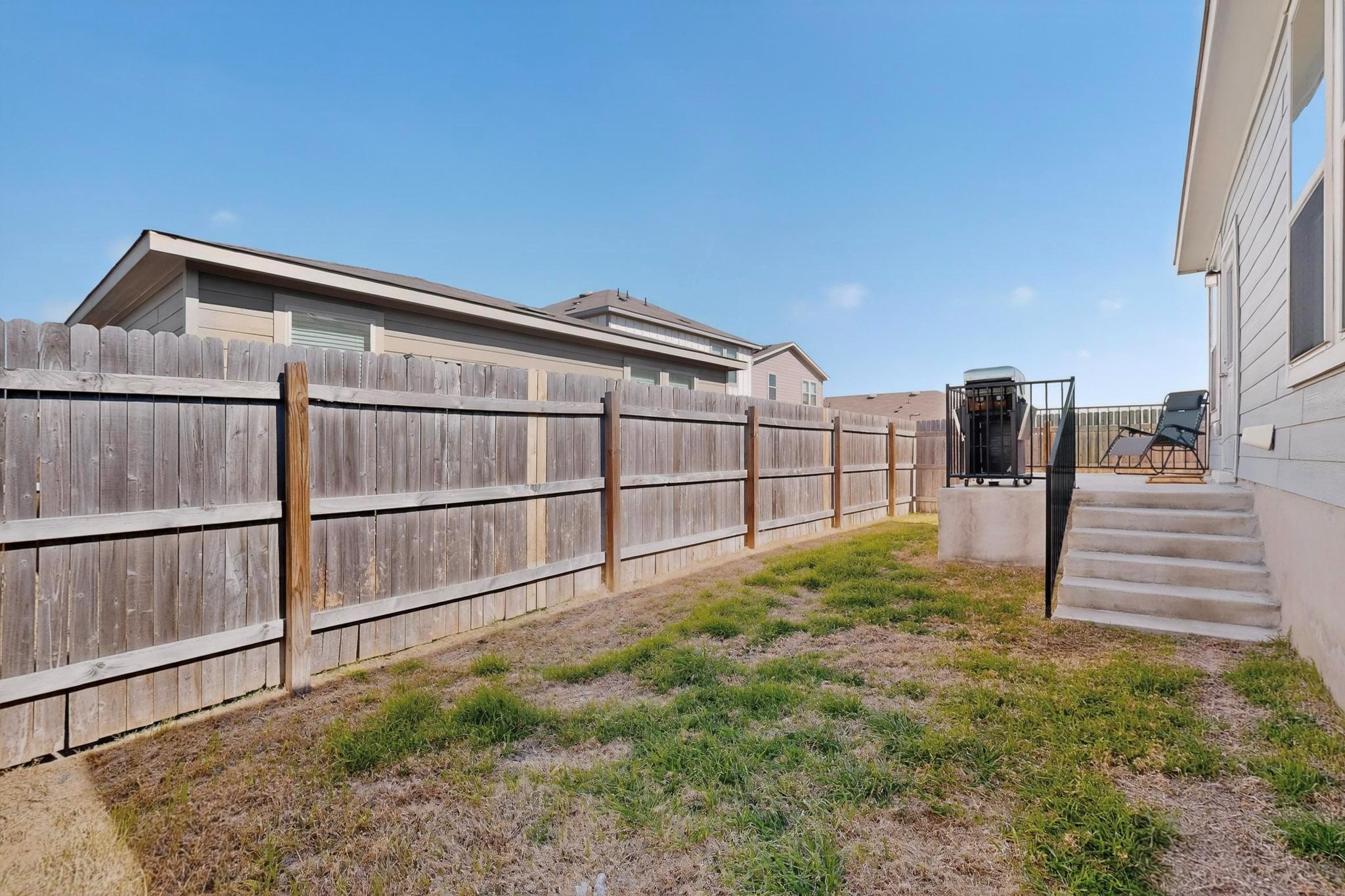 429 Stone Water Ln, Jarrell, TX 76588