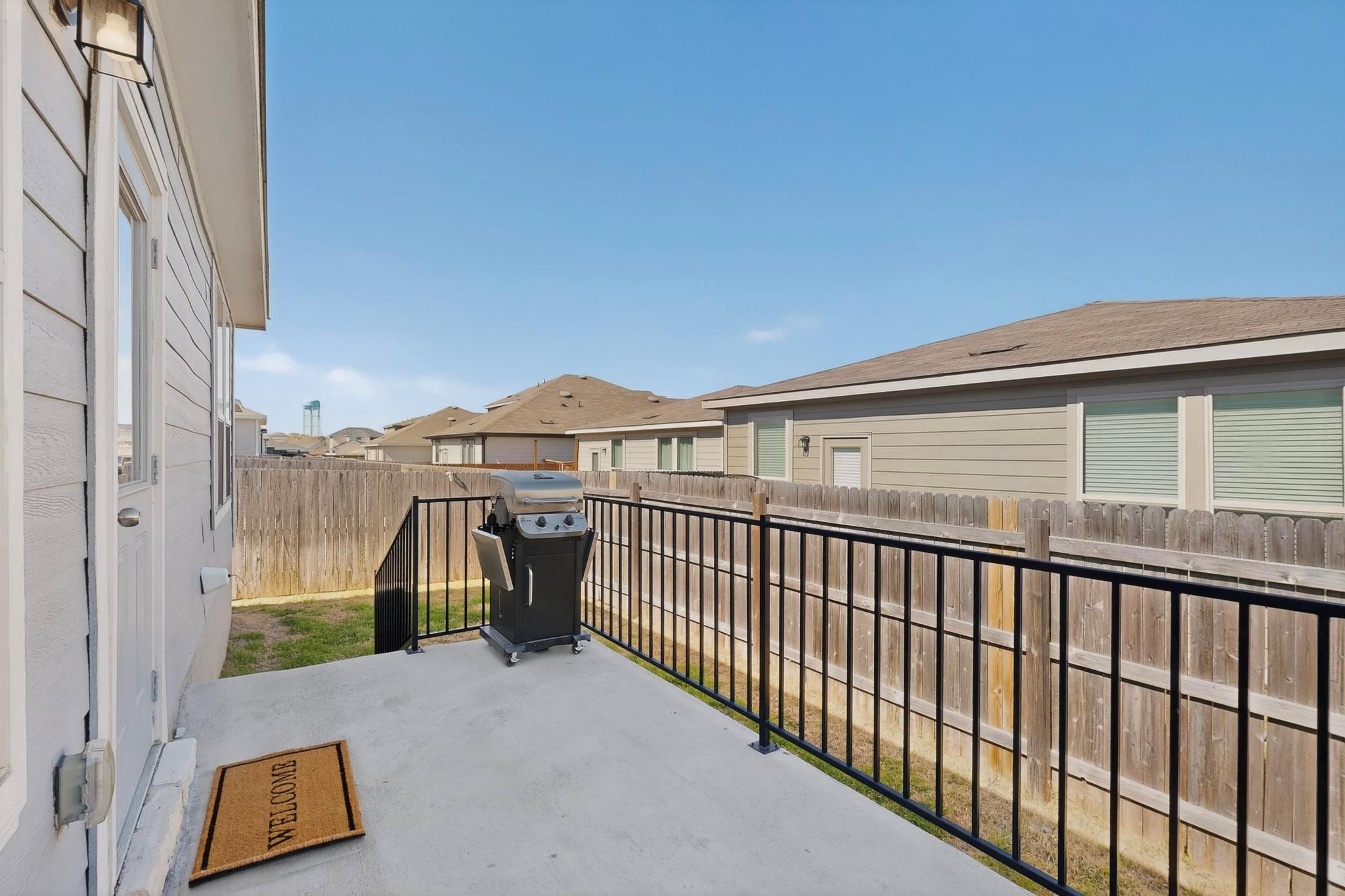 429 Stone Water Ln, Jarrell, TX 76588