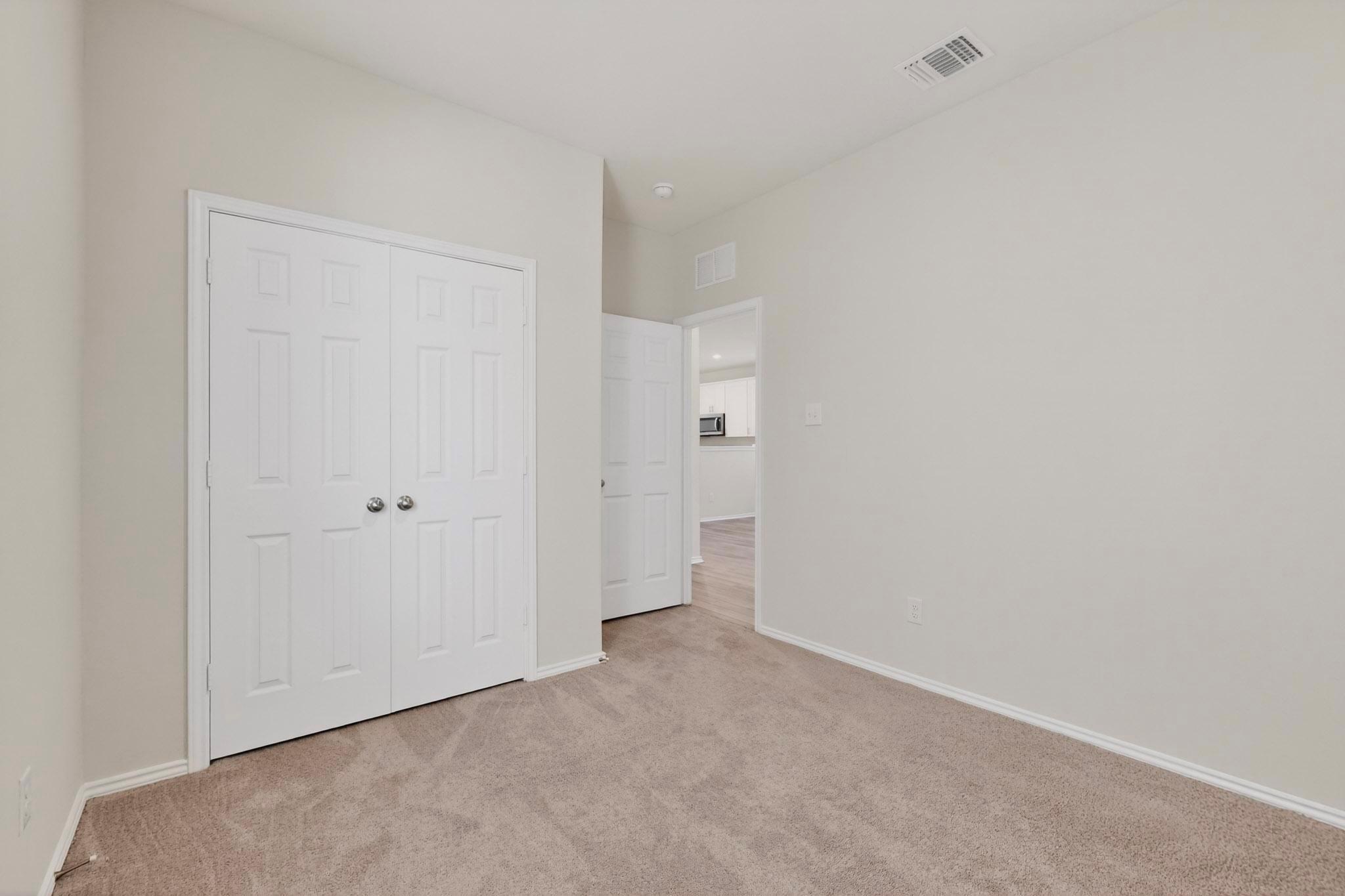 429 Stone Water Ln, Jarrell, TX 76588