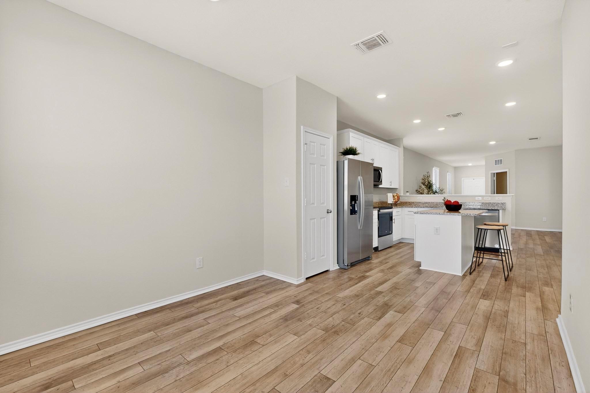 429 Stone Water Ln, Jarrell, TX 76588