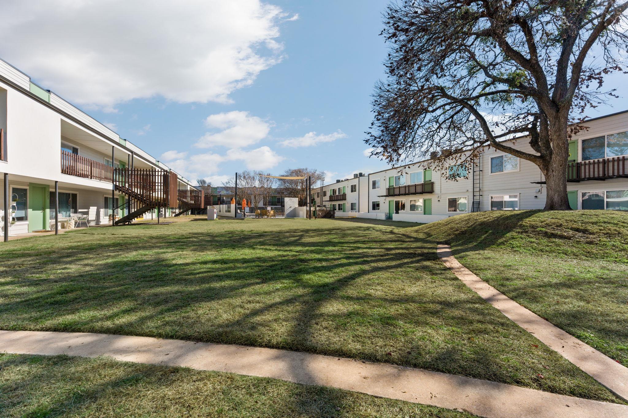 2200 Dickson Dr # 119, Austin, TX 78704