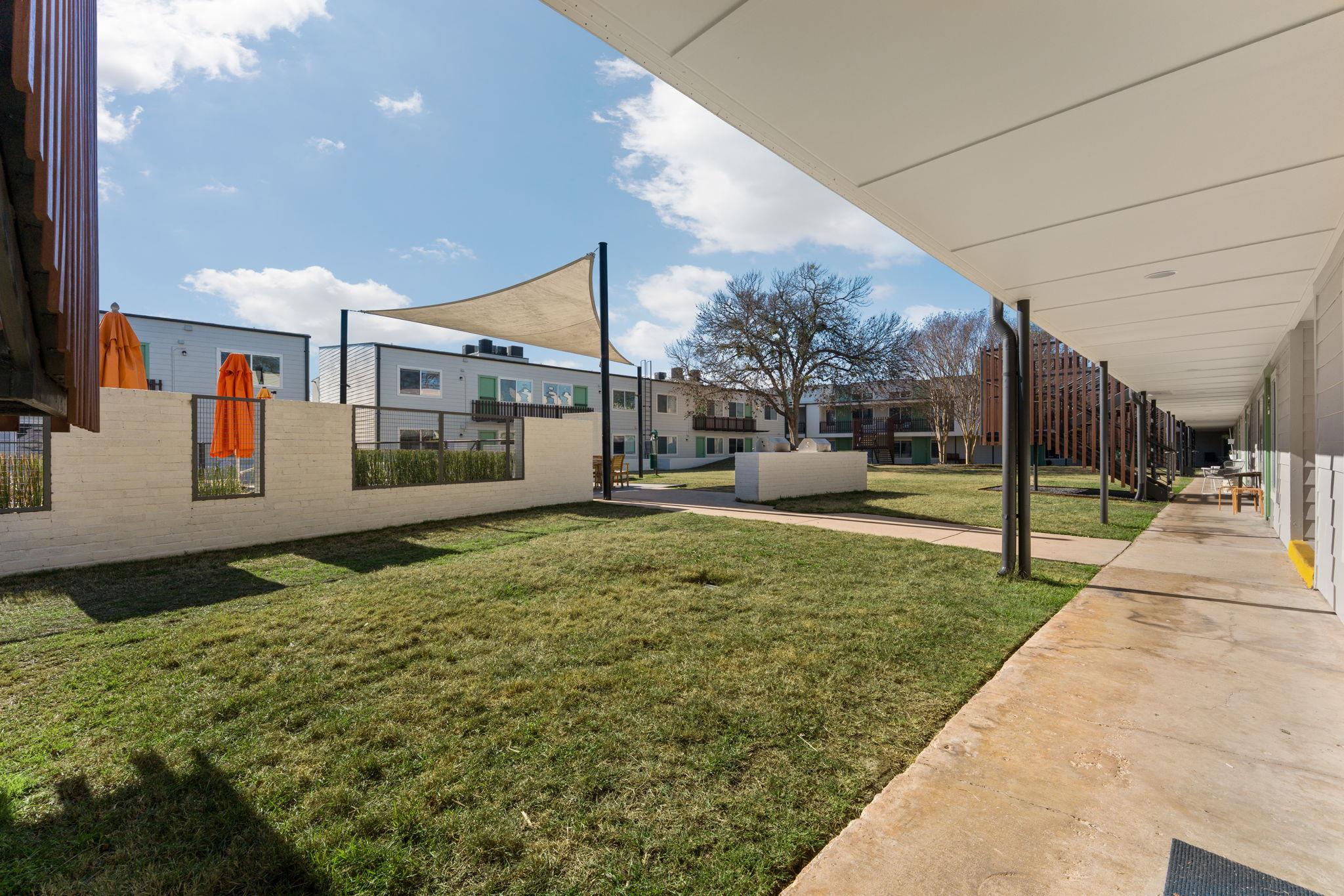 2200 Dickson Dr # 119, Austin, TX 78704