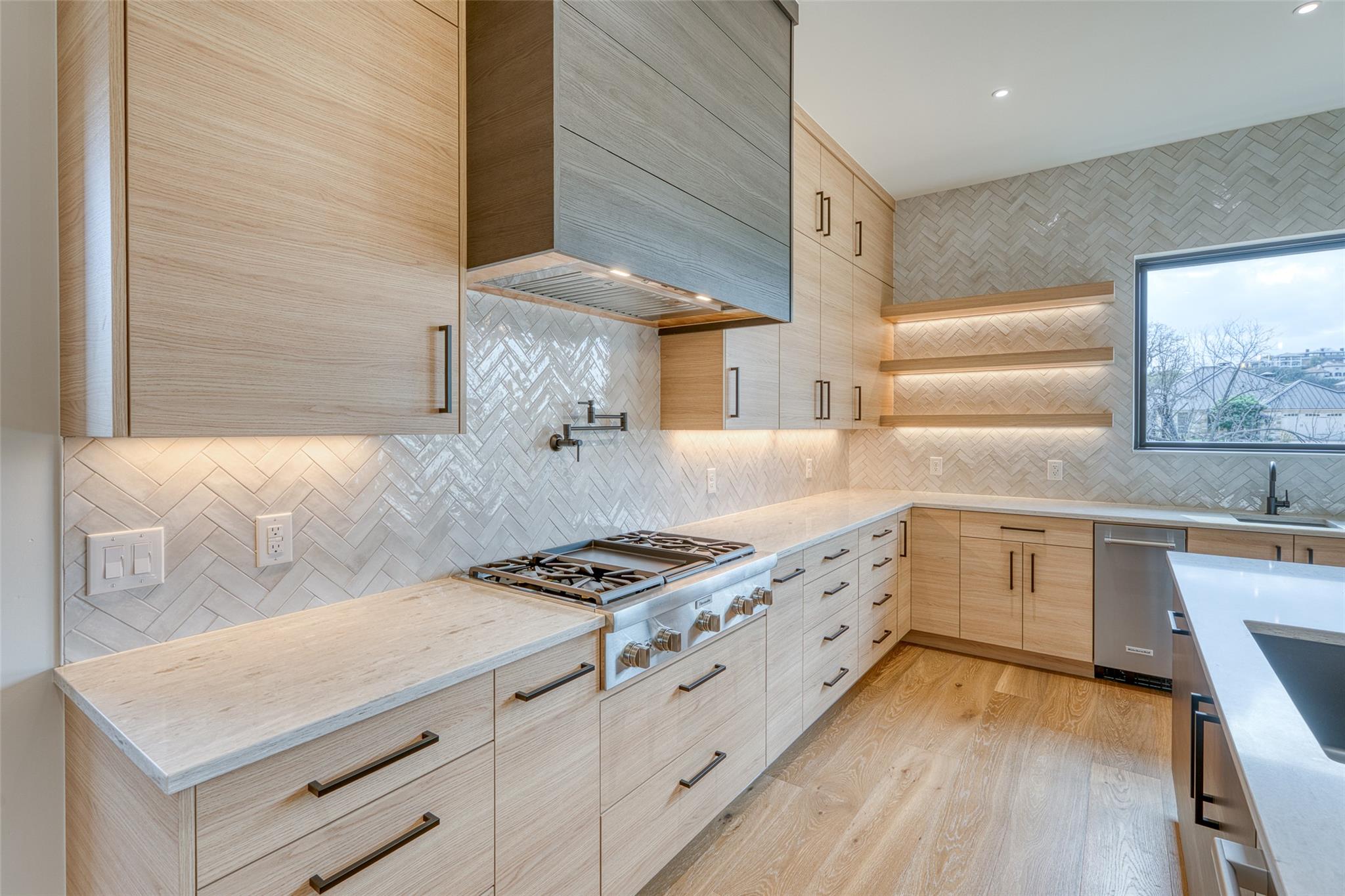 3504 Bay West Blvd, Horseshoe Bay, TX 78657