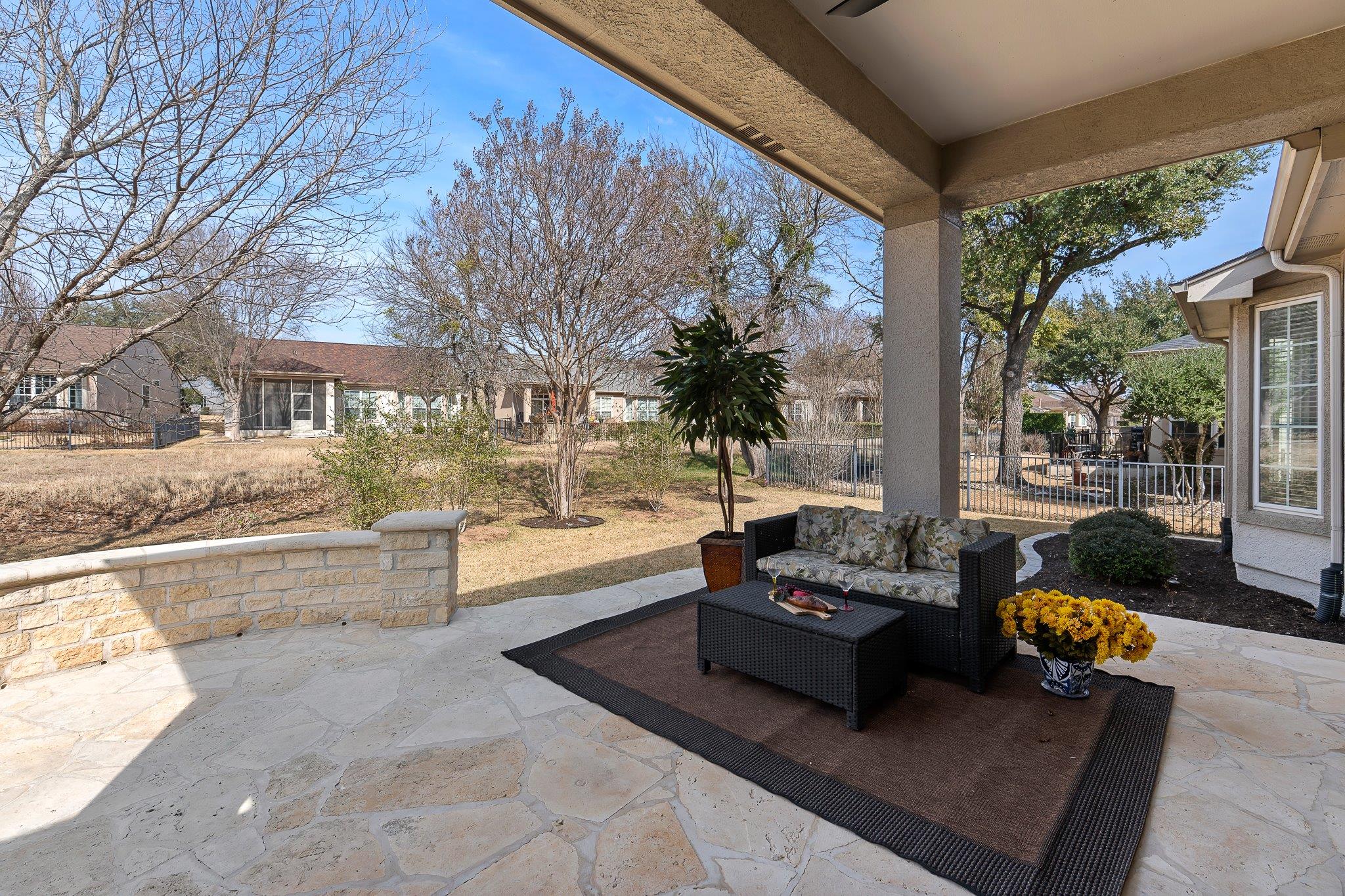 206 Armstrong Dr, Georgetown, TX 78633