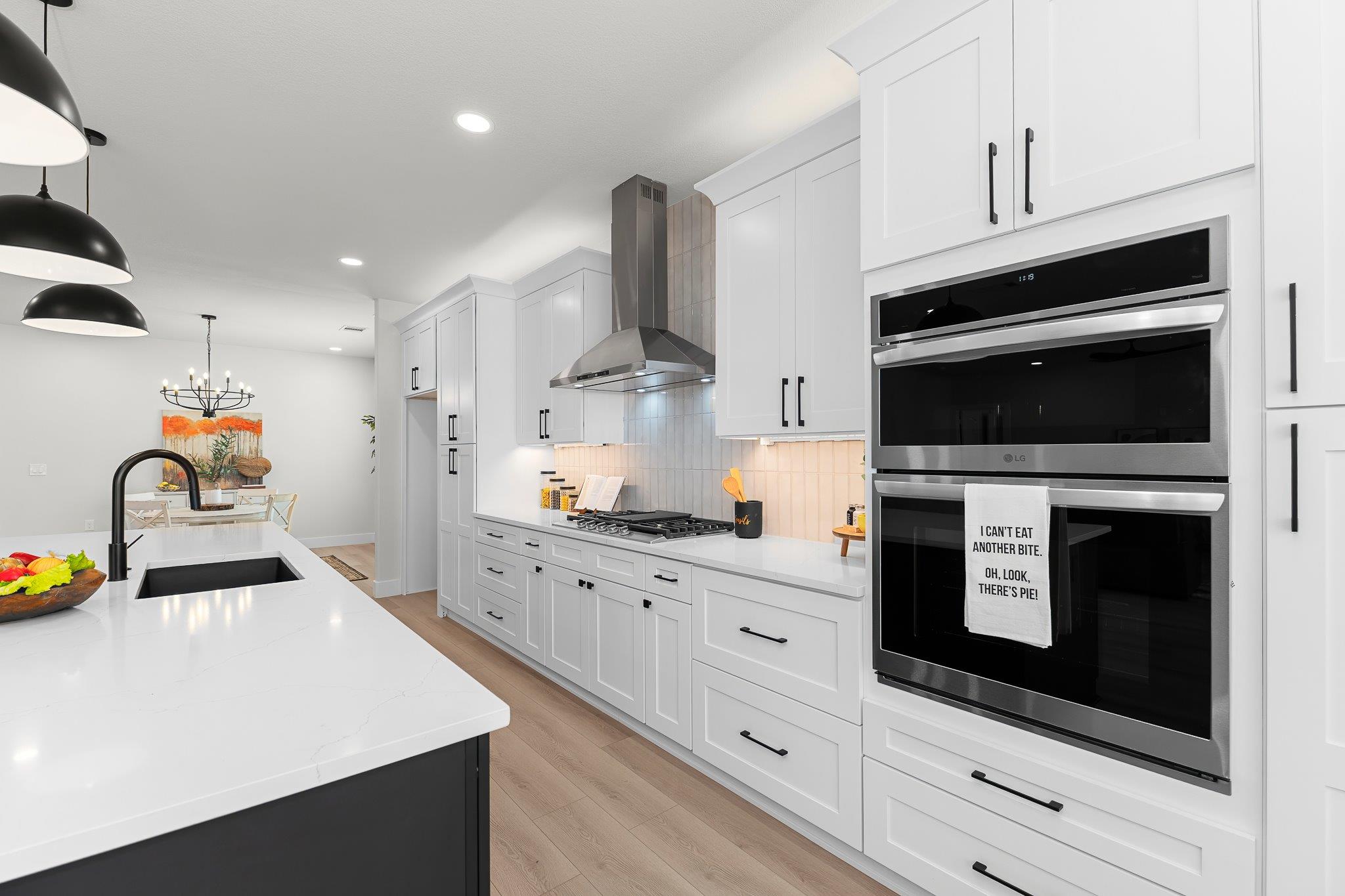 206 Armstrong Dr, Georgetown, TX 78633