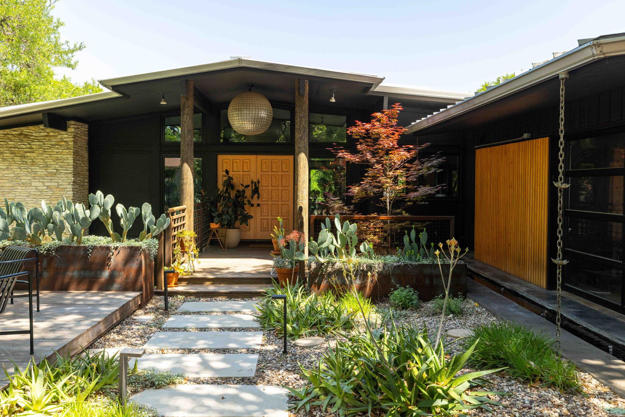 1805 Brookhaven Dr, Austin, TX 78704