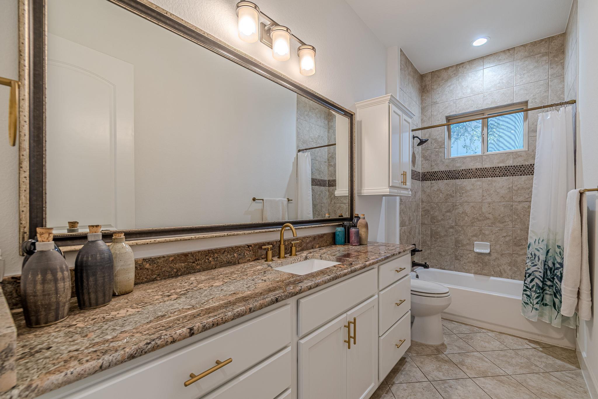 216 Skipping Cedar St, San Marcos, TX 78666