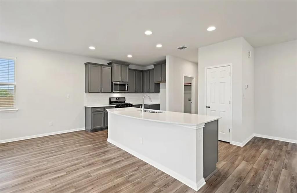 10112 Dawn Pearl Dr, Austin, TX 78748