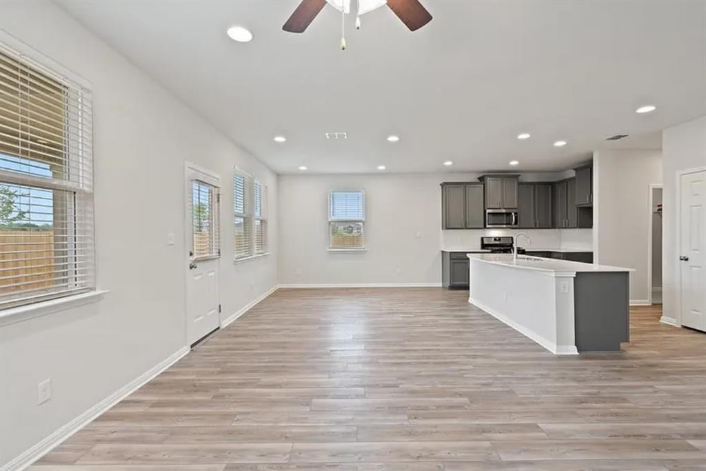 10112 Dawn Pearl Dr, Austin, TX 78748