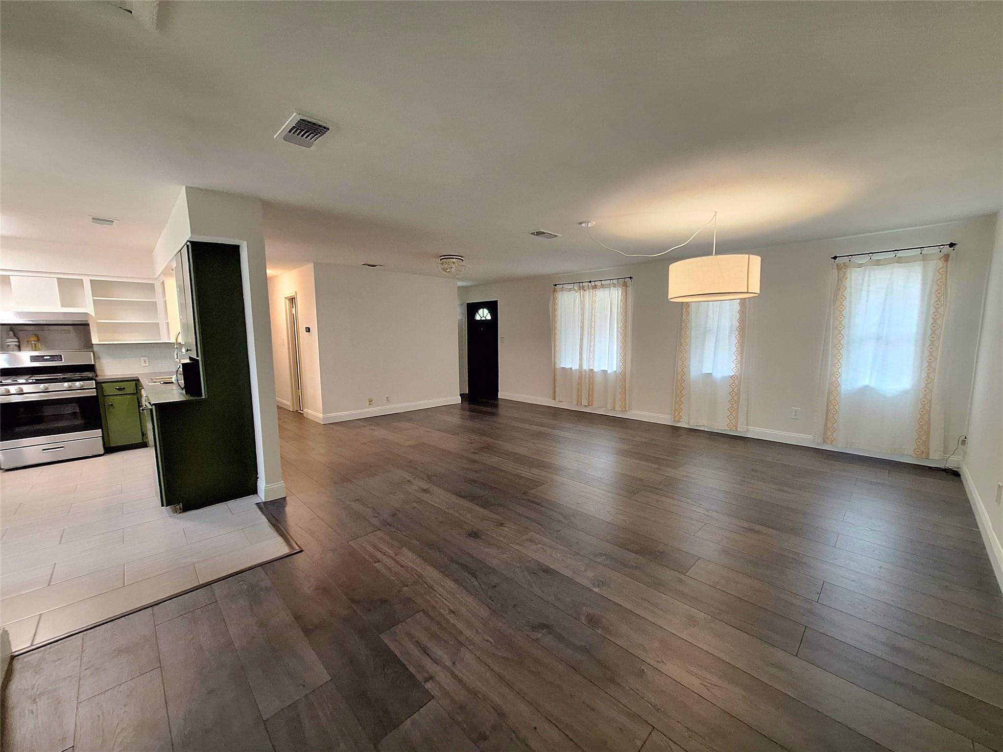 6001 Leisure Run Rd, Austin, TX 78745