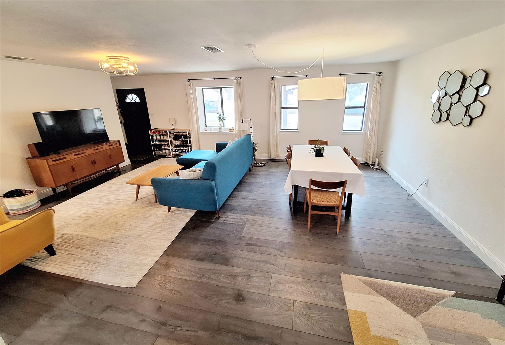 6001 Leisure Run Rd, Austin, TX 78745