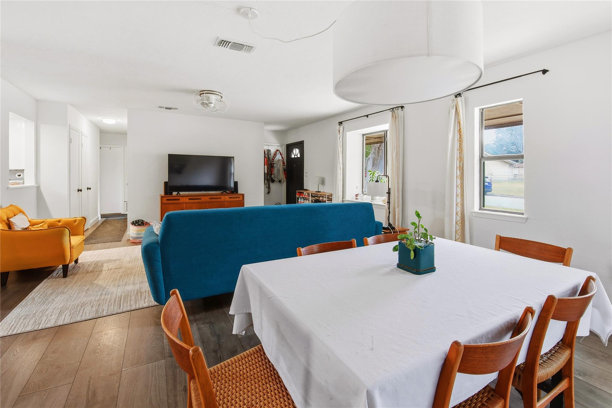 6001 Leisure Run Rd, Austin, TX 78745